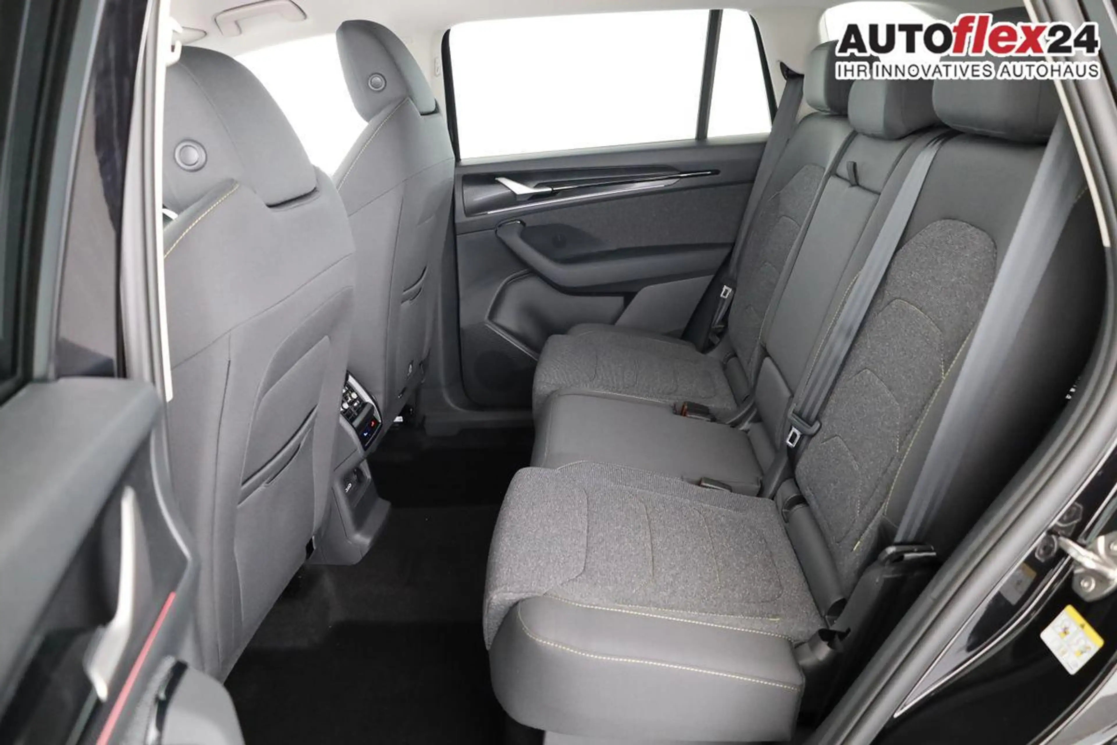 Skoda Kodiaq 1.5 TSI iV 150 kW Selection Selection, AHK, Nav... — photo 11