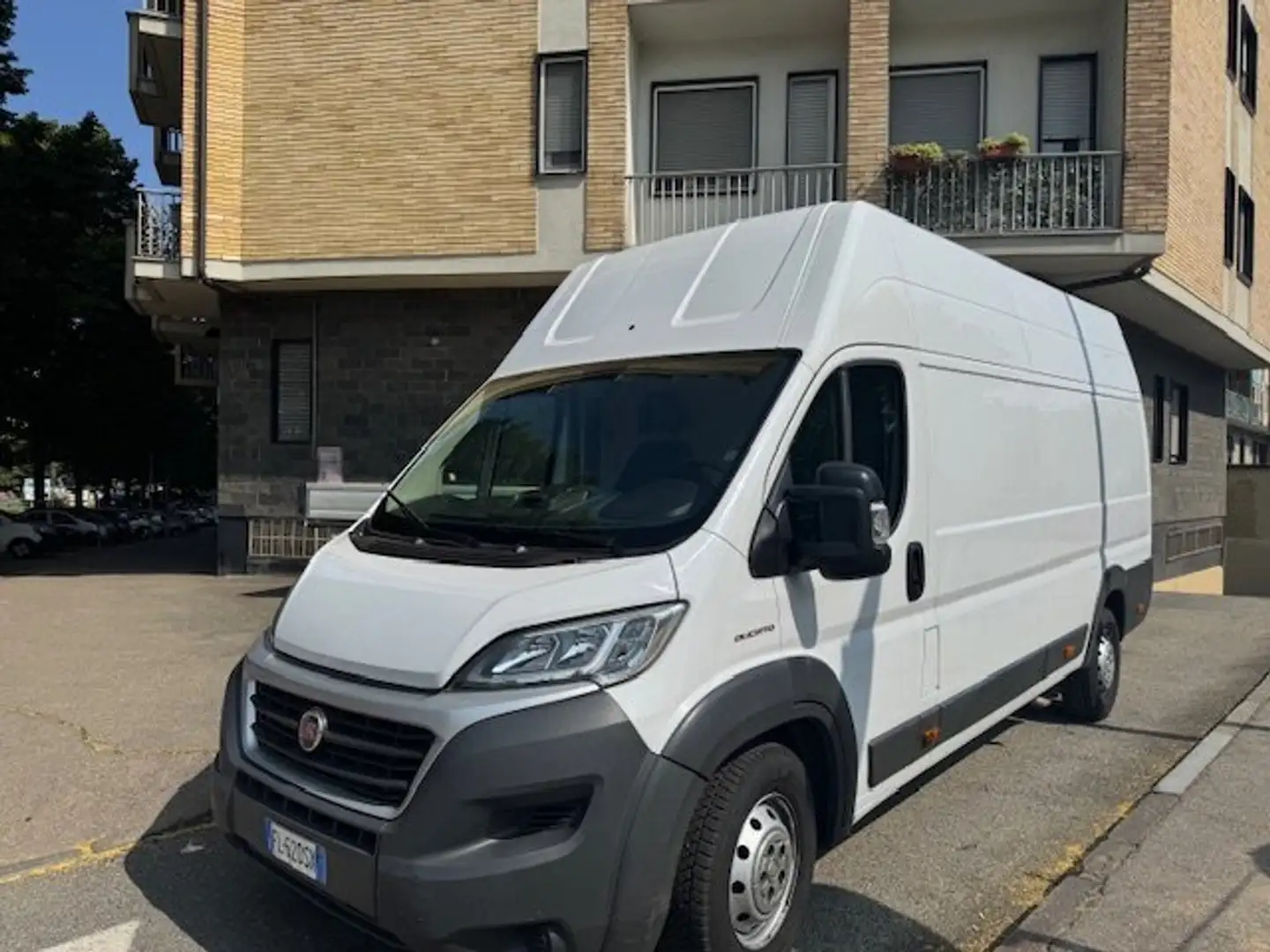 Fiat Ducato lungo tetto rialzato anno 2017 euro 6b Bianco - 1