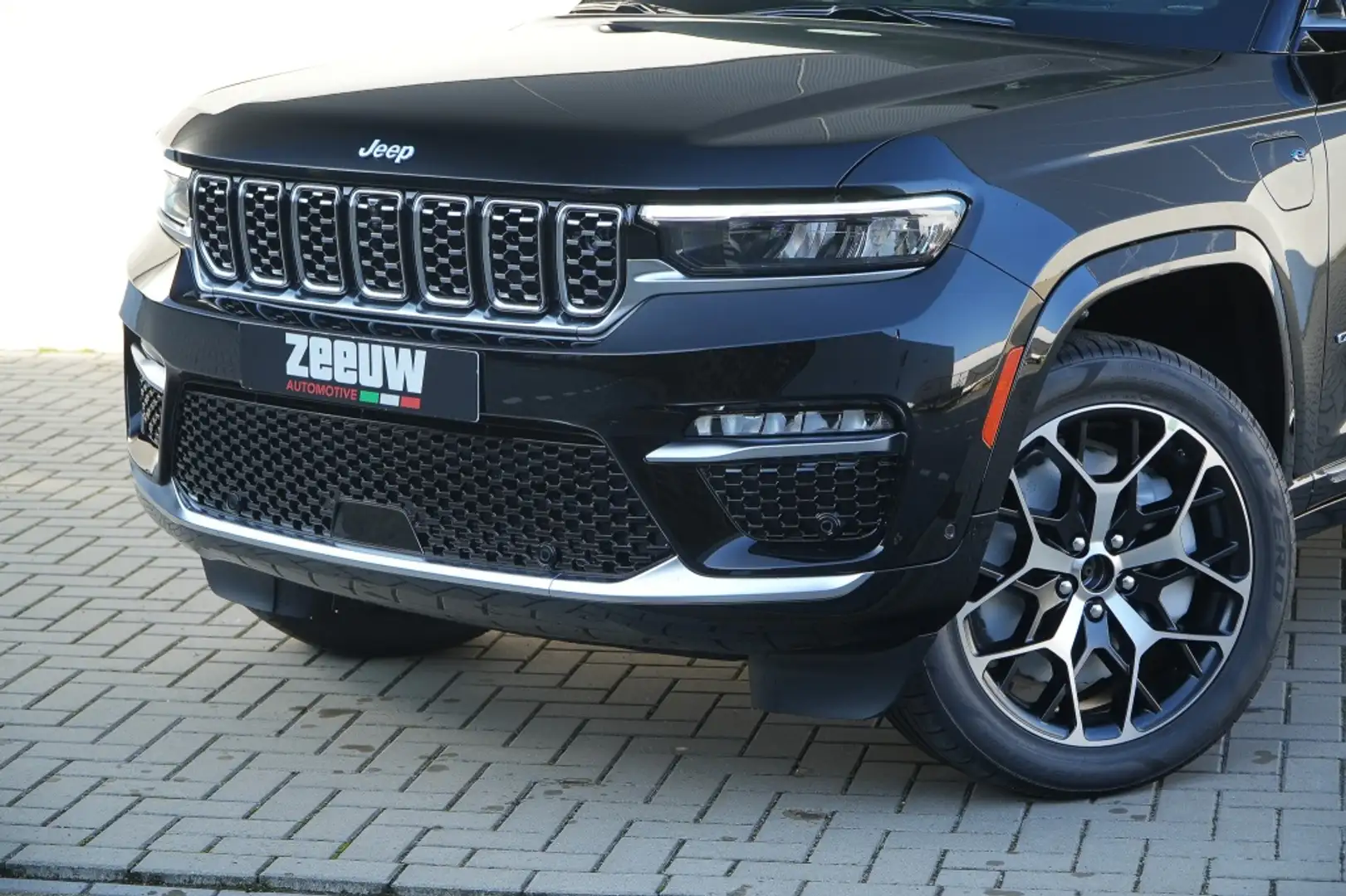 Jeep Grand Cherokee Summit Reserve 4xe 380 PK | Leder | Pan dak | 21" Negru - 2