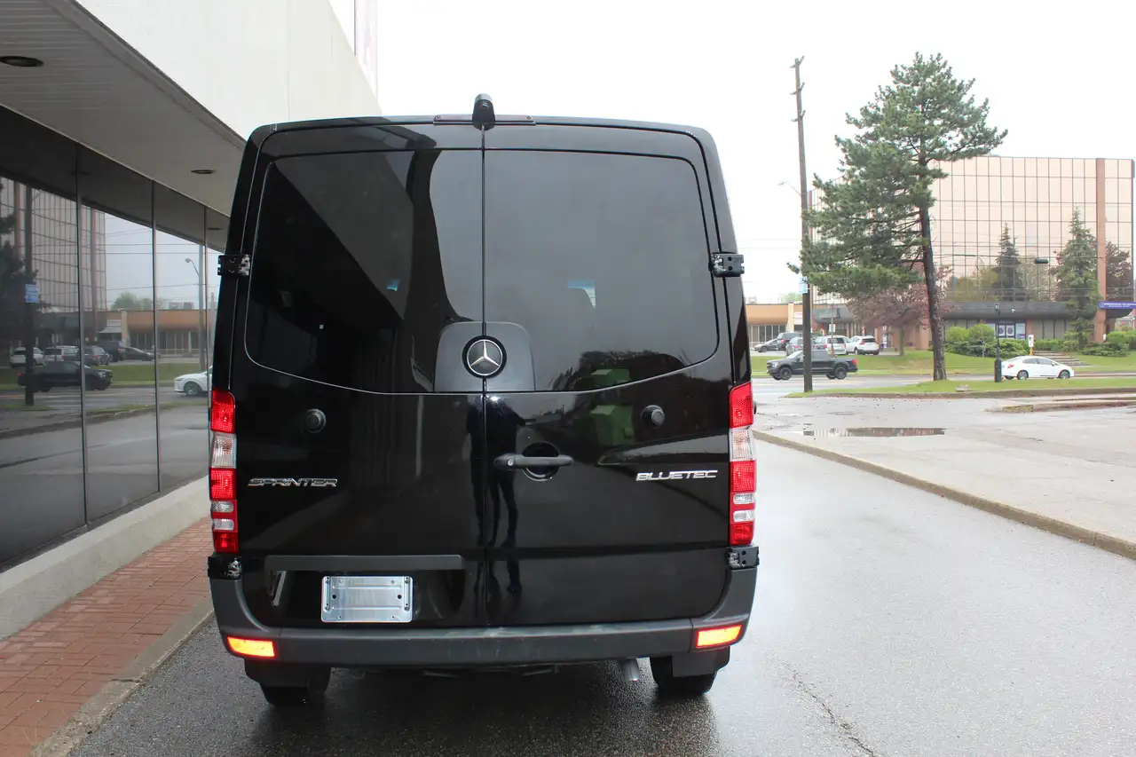 Mercedes-Benz Sprinter снимка Mercedes-Benz Sprinter