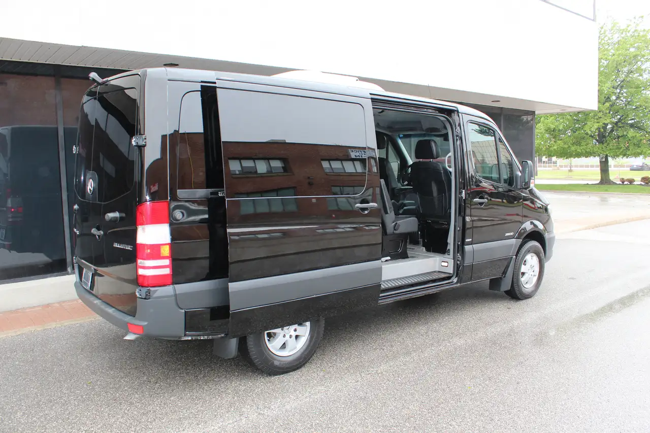 Mercedes-Benz Sprinter снимка Mercedes-Benz Sprinter