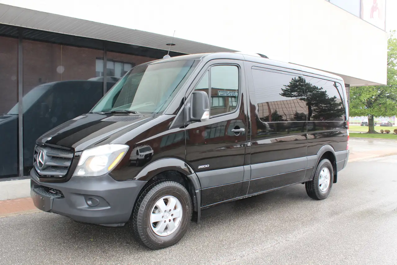 Mercedes-Benz Sprinter снимка Mercedes-Benz Sprinter