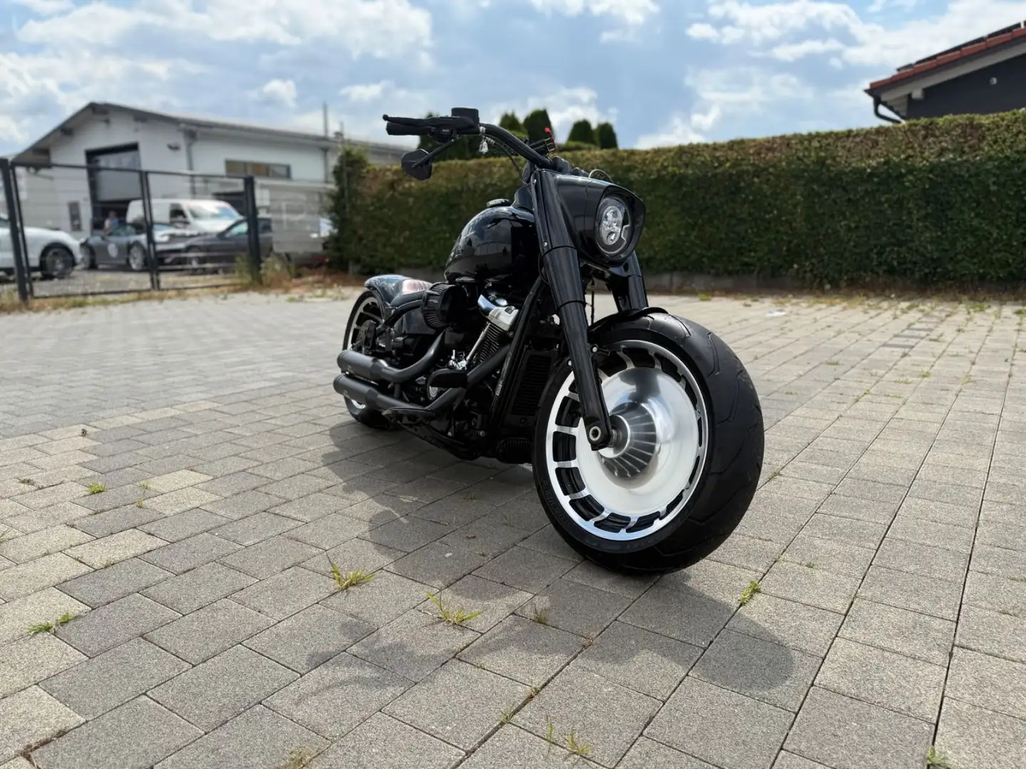 Harley-Davidson Fat Boy 114 Чорний - 1