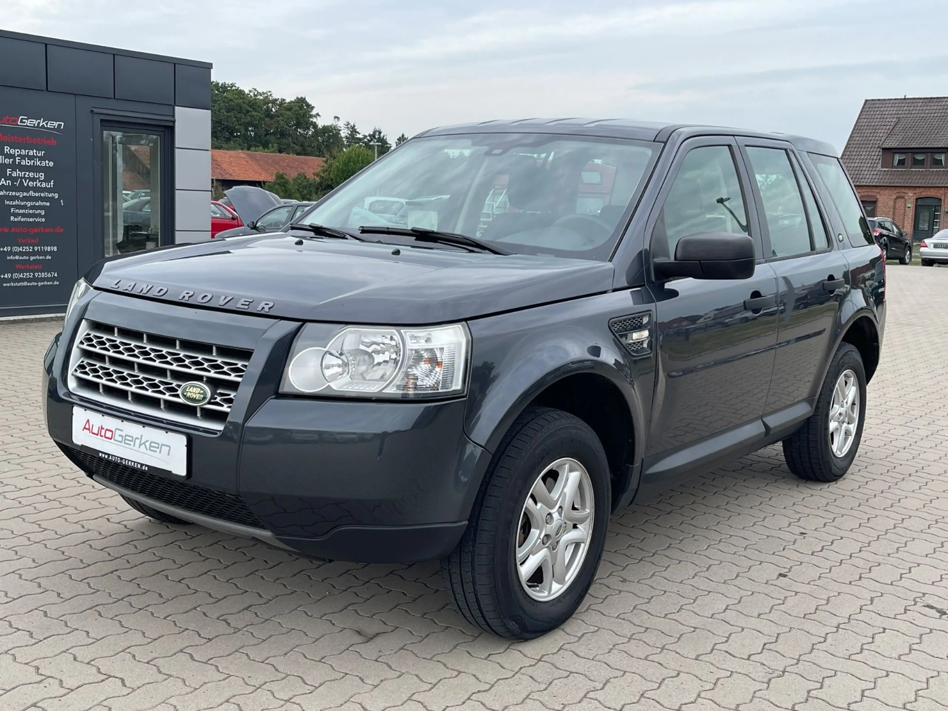 Land Rover Freelander 2 XE Limited Edition 2HD AHK — photo 2