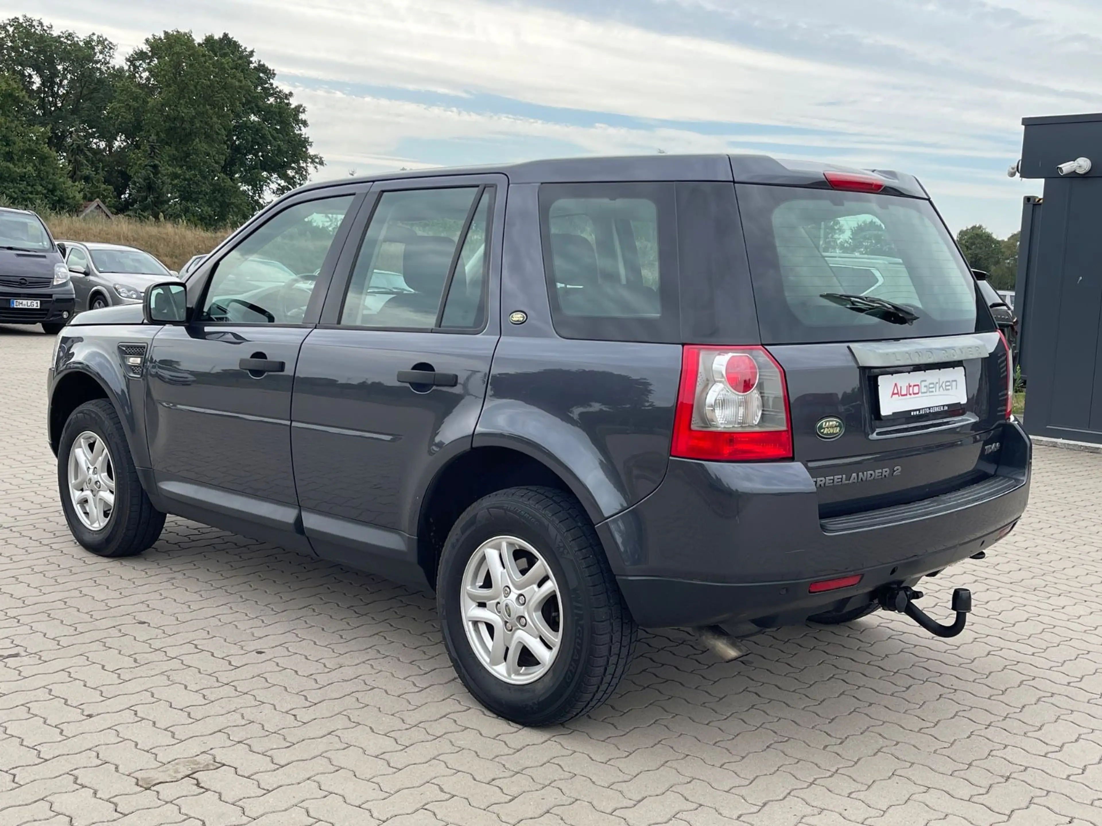 Land Rover Freelander 2 XE Limited Edition 2HD AHK — photo 8