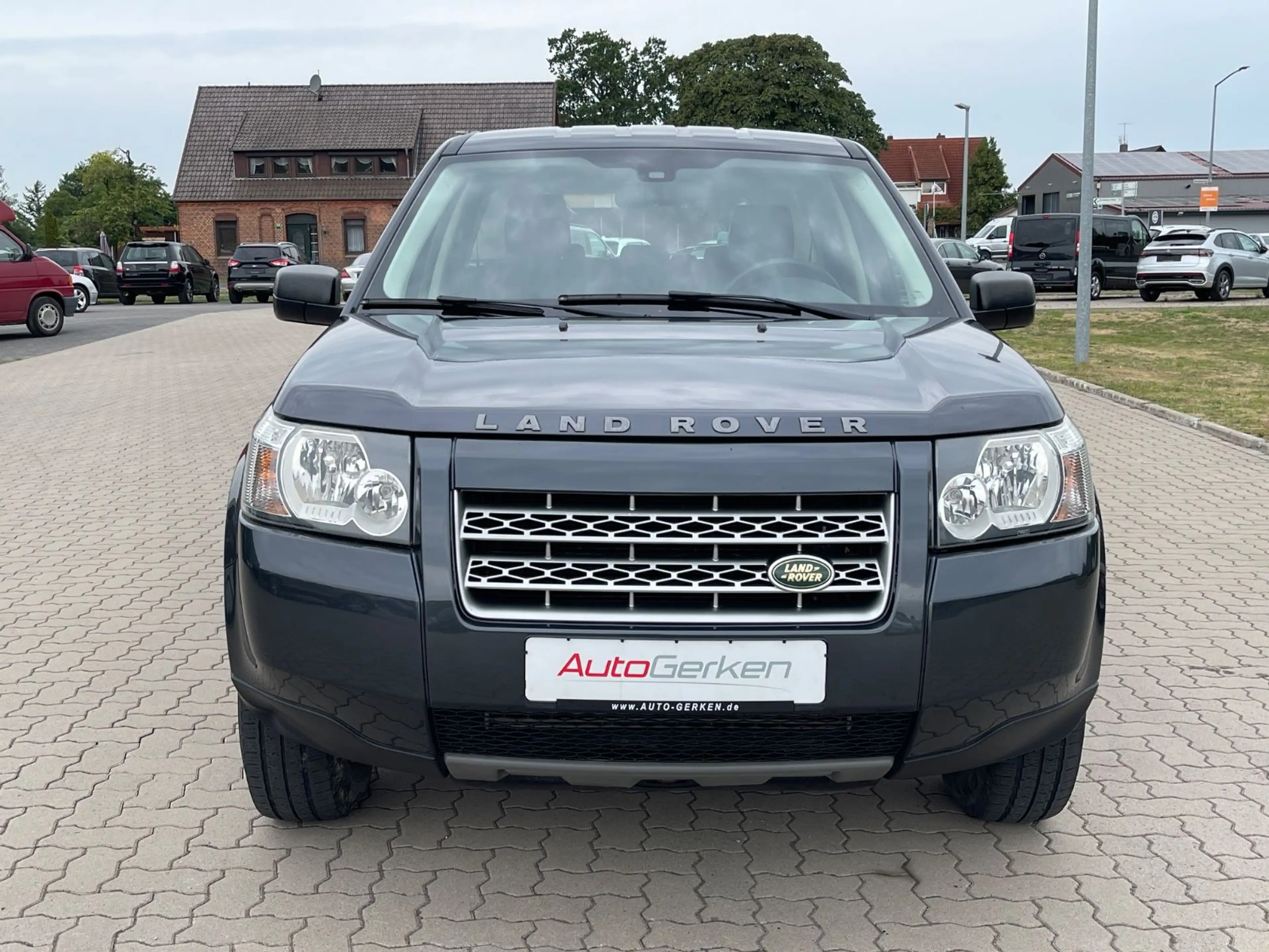 Land Rover Freelander 2 XE Limited Edition 2HD AHK — photo 3