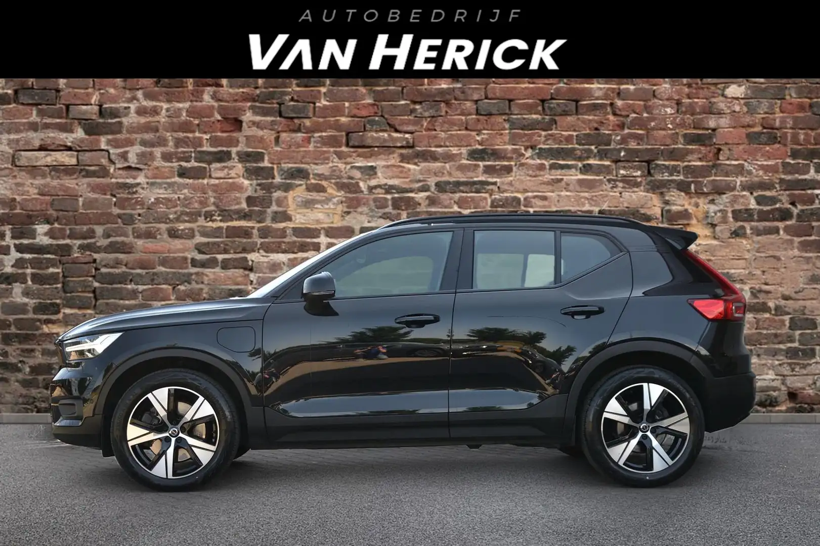 Volvo XC40 1.5 T5 Recharge R-Design | Trekhaak | Lichtpakket Zwart - 2