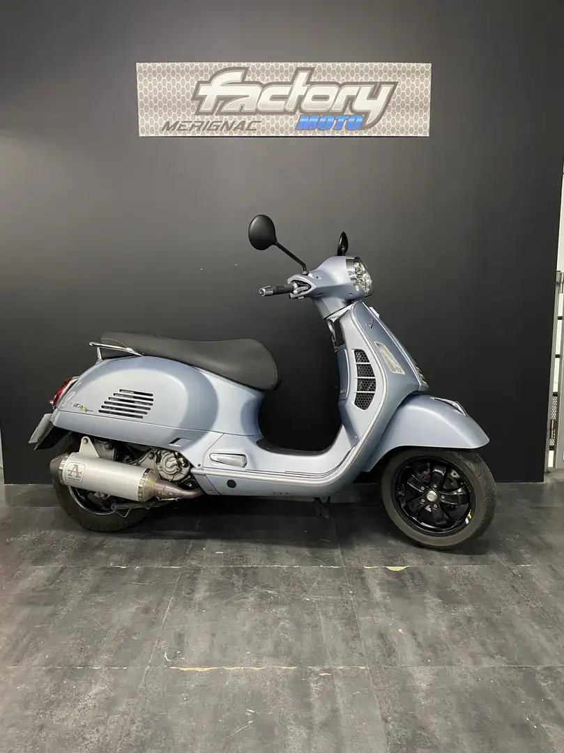 Piaggio GTS 300 Bleu - 1