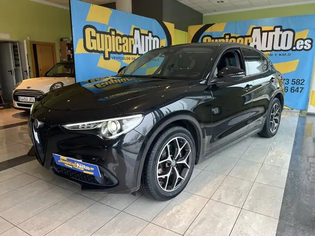 Alfa Romeo Stelvio 2.2 Sprint RWD 190 Aut.