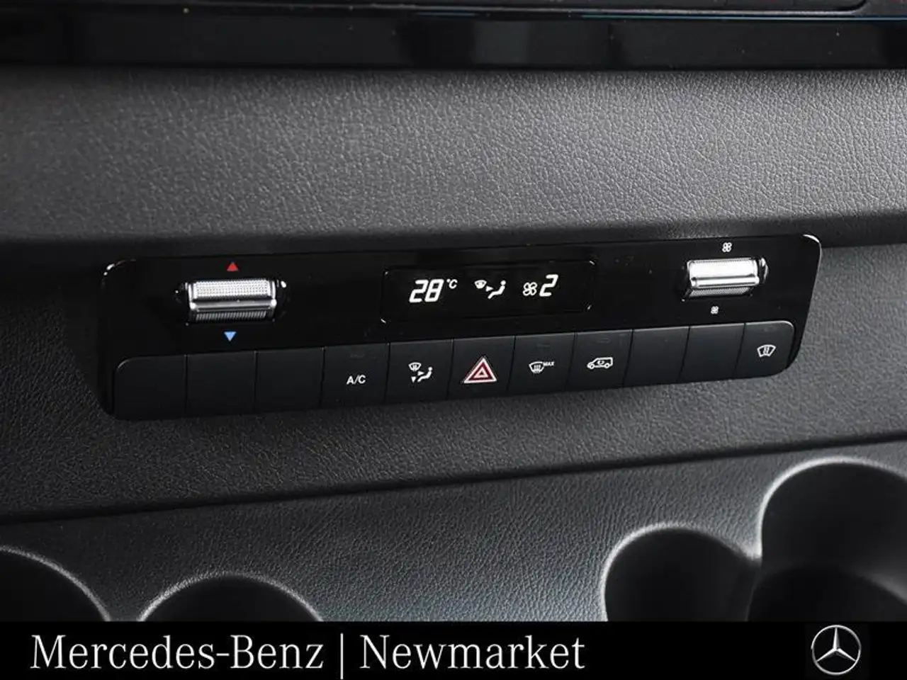 Mercedes-Benz Sprinter снимка Mercedes-Benz Sprinter