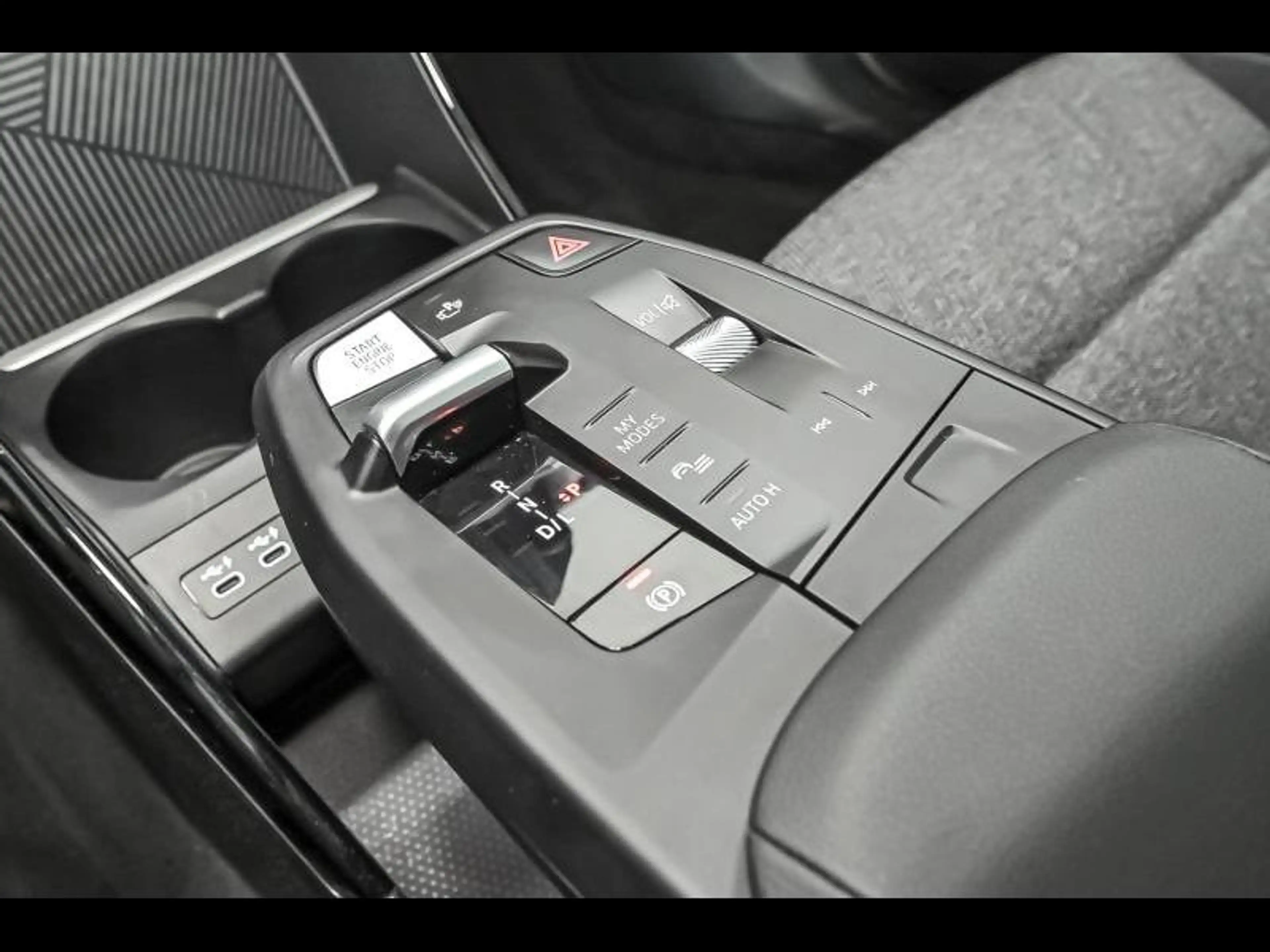 BMW X1 sDrive18d|Widescreen|Trekhaak| — photo 11