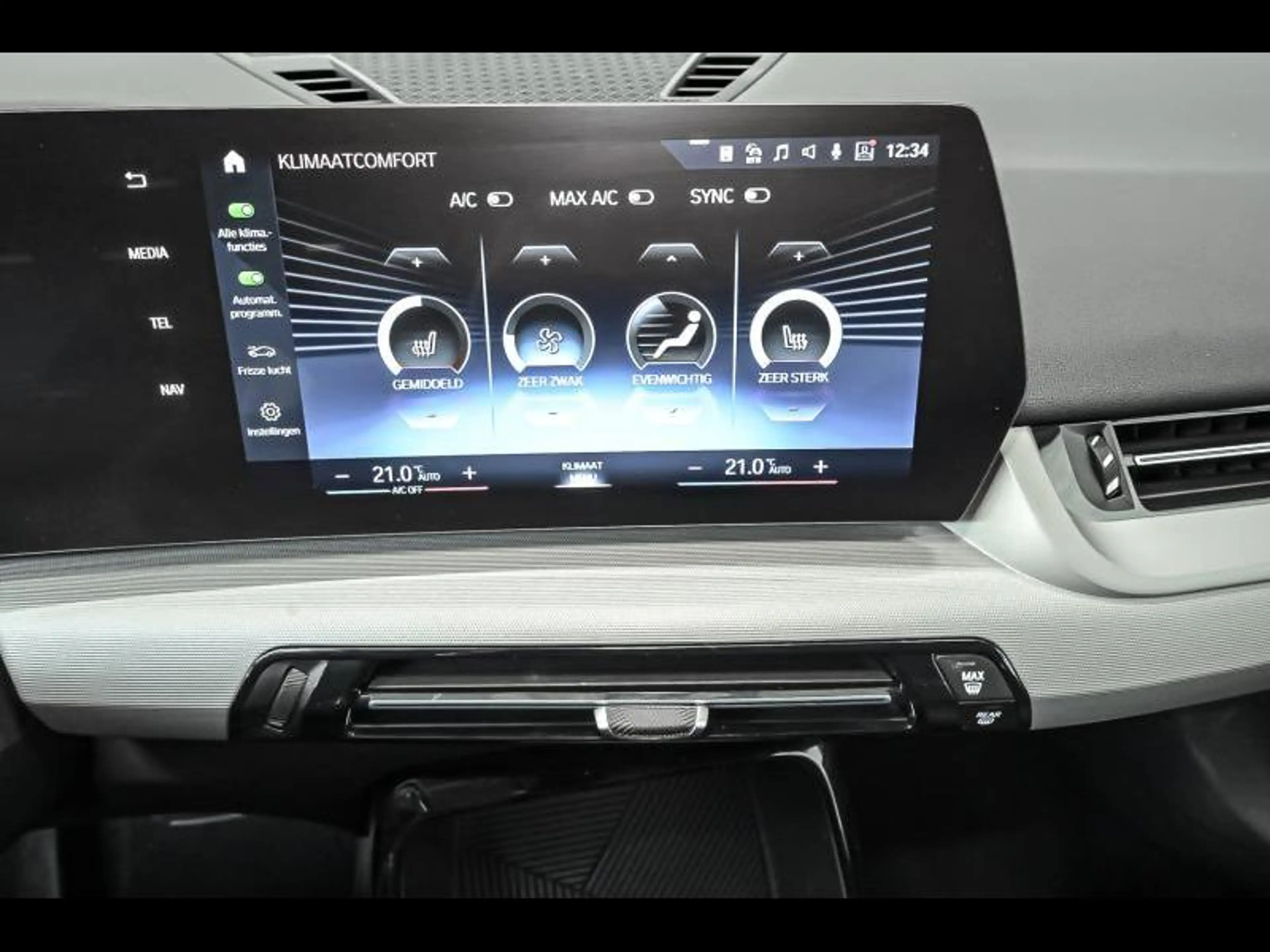 BMW X1 sDrive18d|Widescreen|Trekhaak| — photo 12