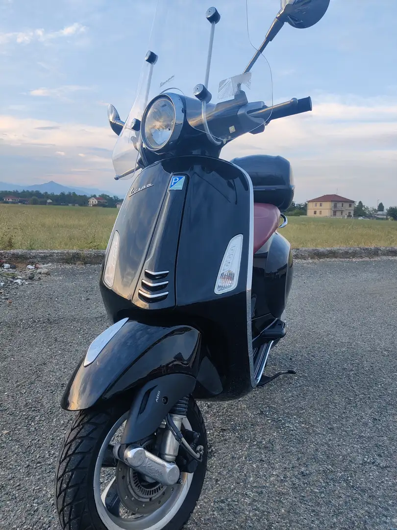 Piaggio Primavera Vespa Primavera 125 Negru - 1