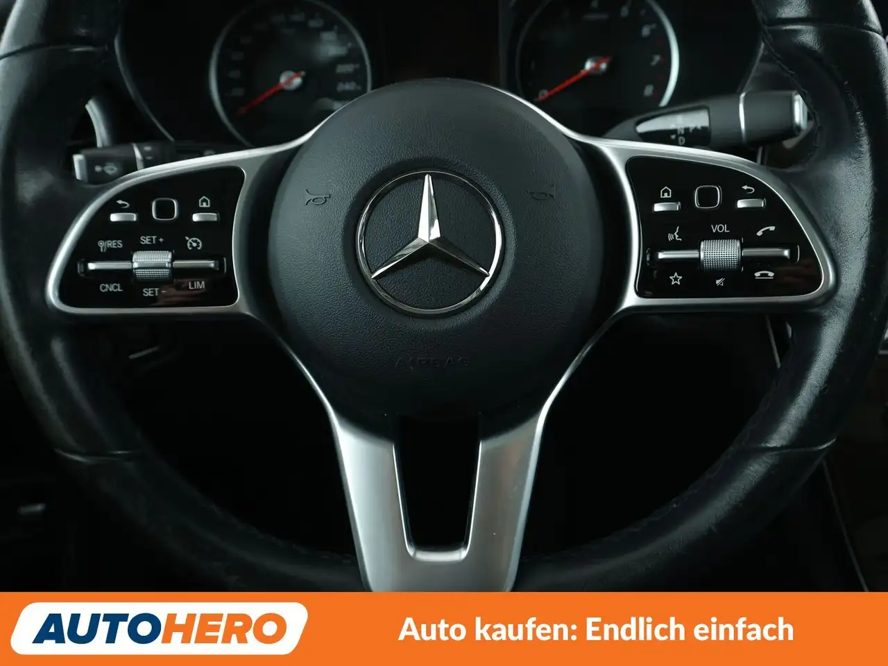 Mercedes-Benz GLC 300e 4Matic AMG Line Aut.*NAVI*LED*TEMPO*, миниатюра 19