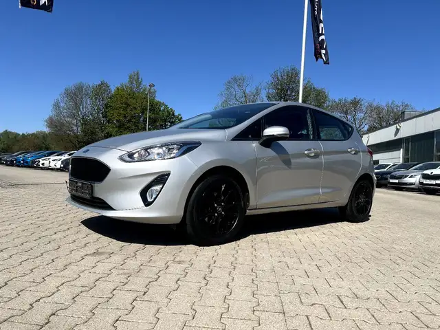 Ford Fiesta 1.5 TDCi Cool & Connect *LED Navi Alu DAB