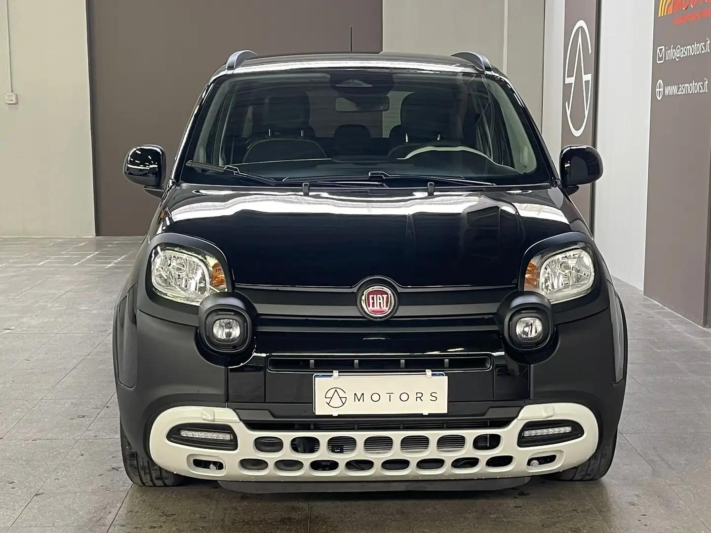 Fiat Panda Pandina III 2024 Pandina 1.0 firefly hybrid s Schwarz - 2