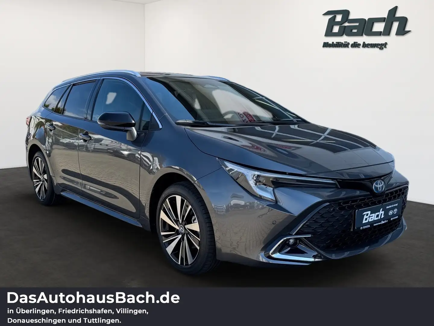 Toyota Corolla 1.8 Hybrid TS Teamplayer + Technik-Paket Grijs - 2