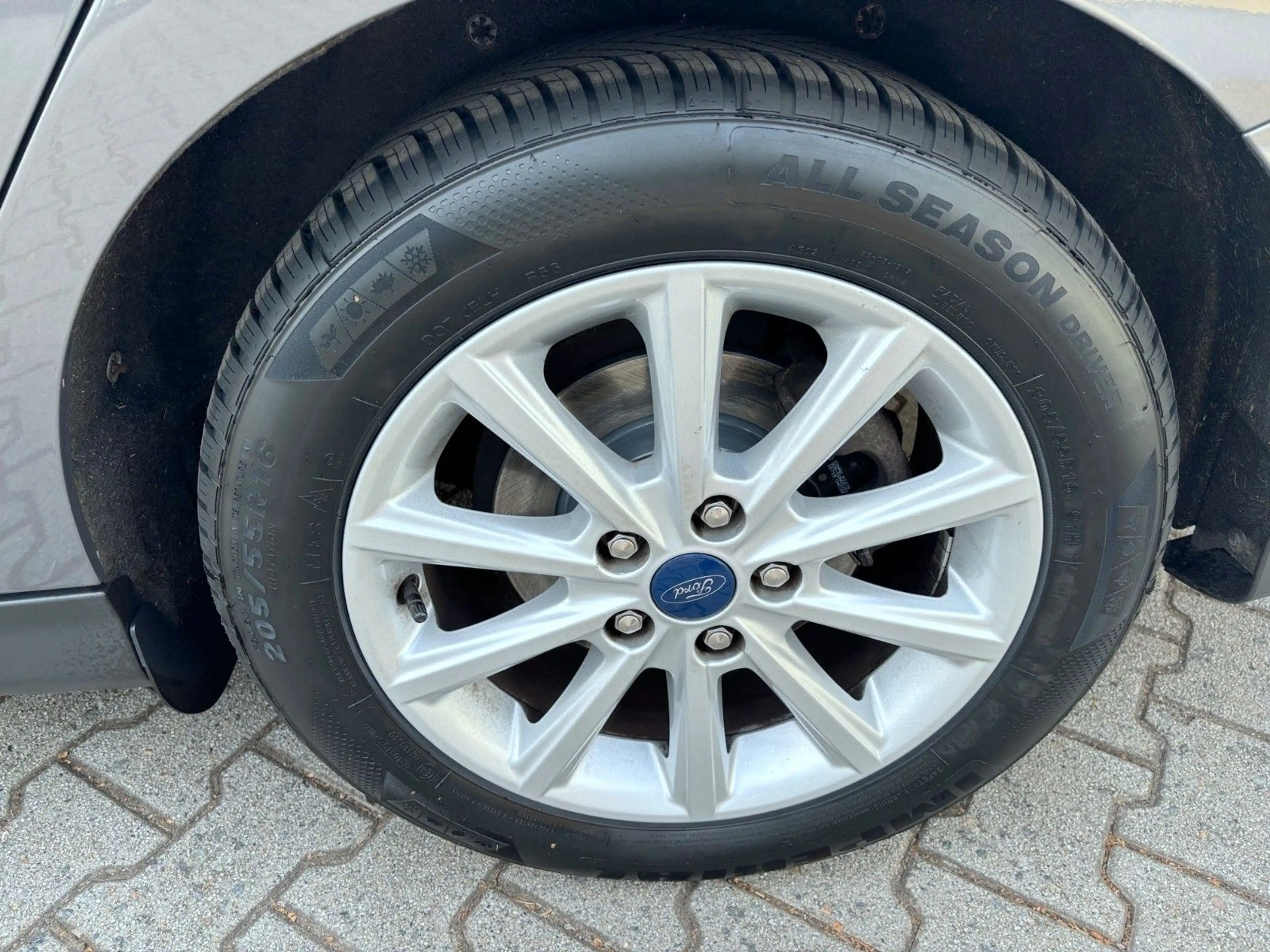 Ford Focus Turnier Titanium Automatik Navi Service+ — photo 14