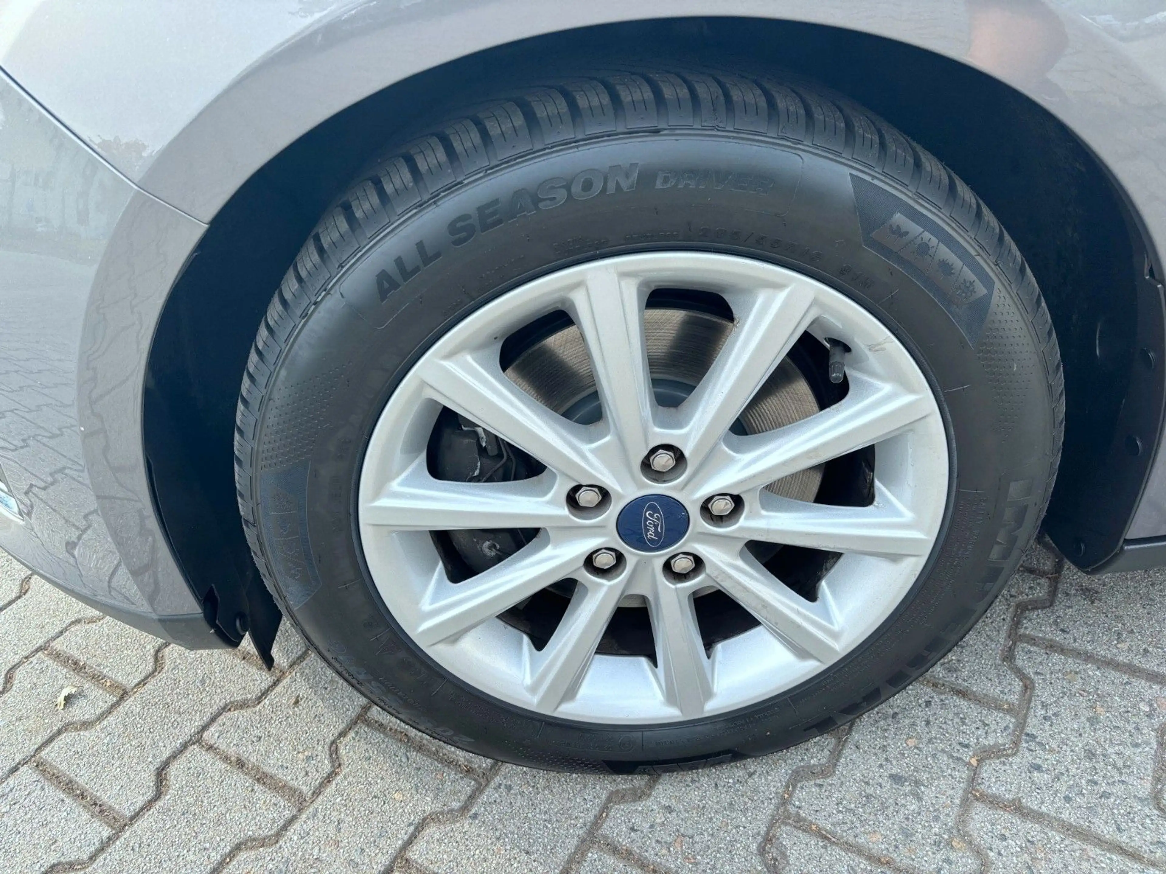 Ford Focus Turnier Titanium Automatik Navi Service+ — photo 15
