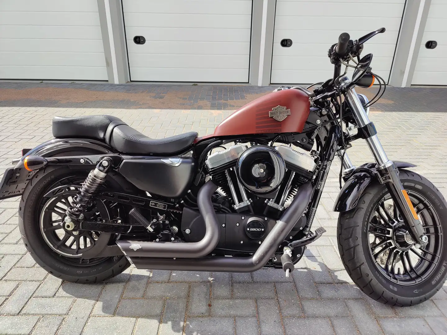 Harley-Davidson Sportster Forty Eight - 2