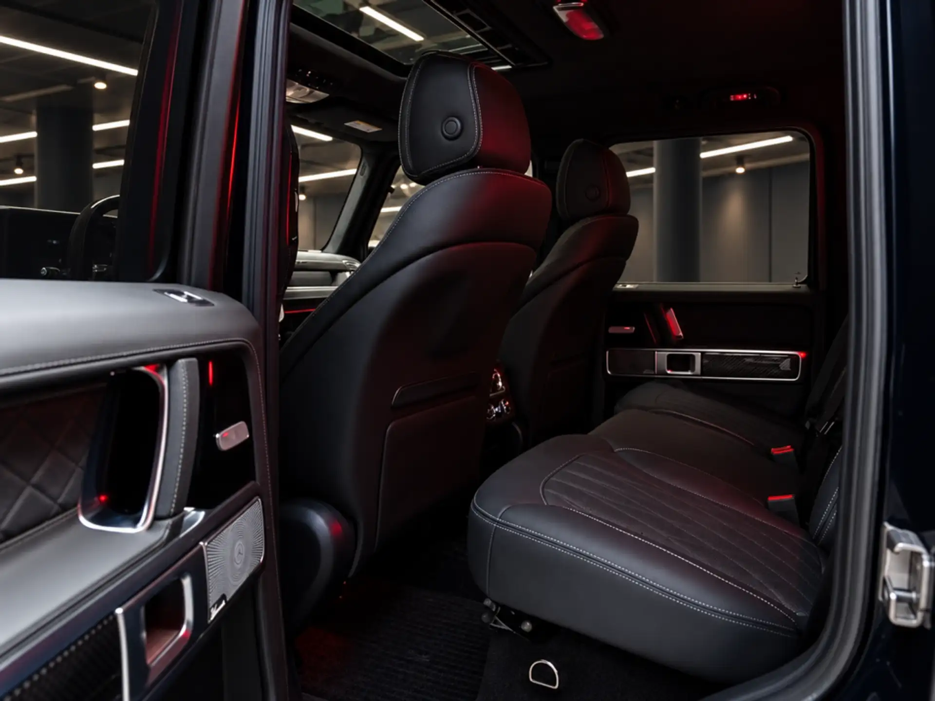 벤츠 G-Class G 63 AMG 2026 검정 사진 8