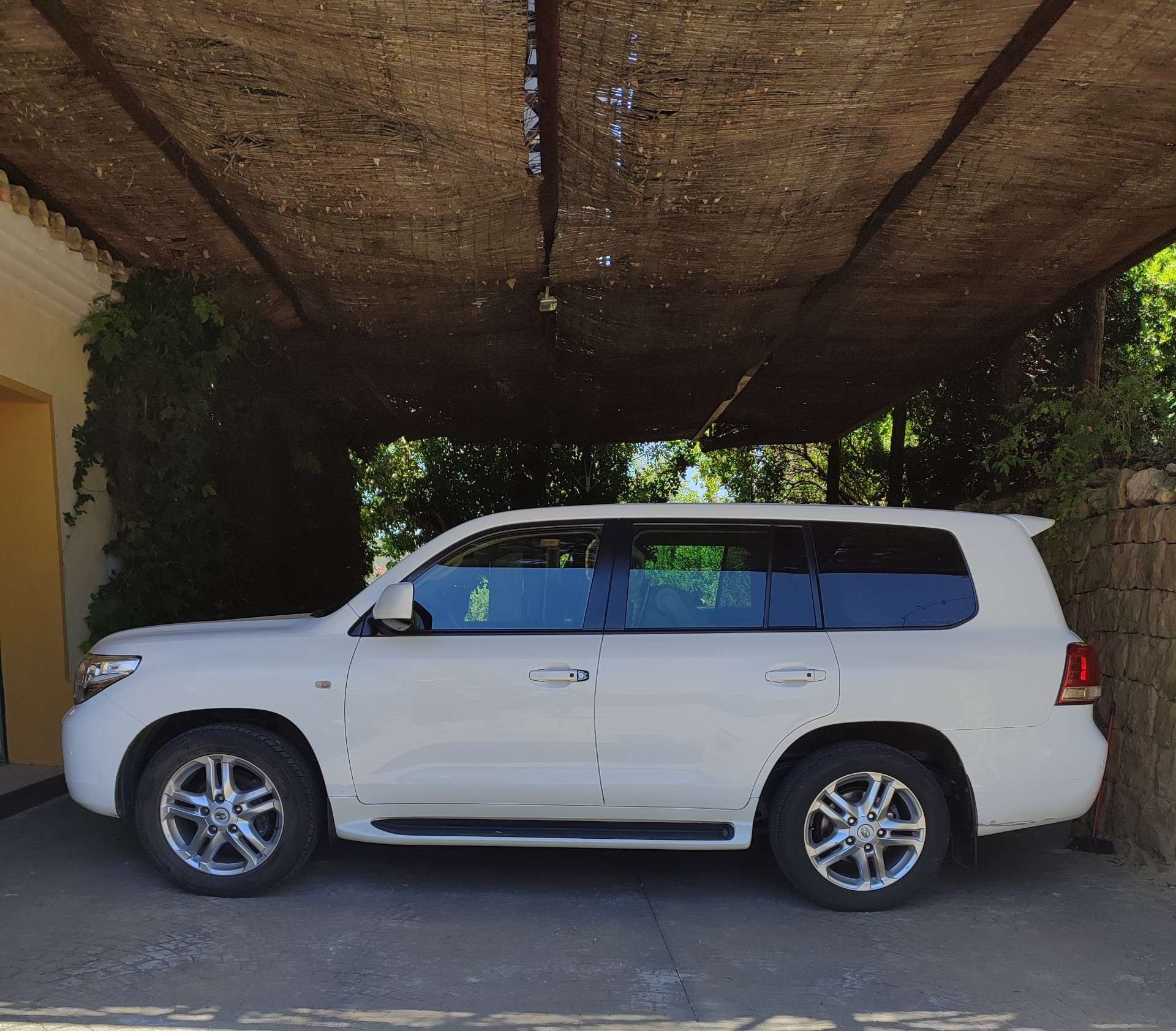 Toyota Land Cruiser Land Cruiser 200 4.5D-4D VXL Aut. VXL - foto 1