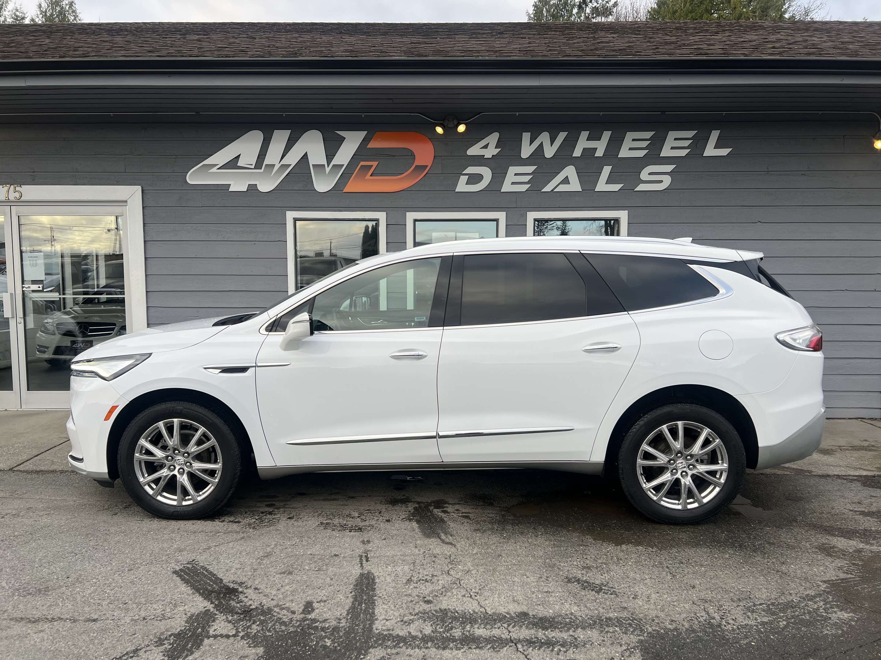 2023 Buick Enclave