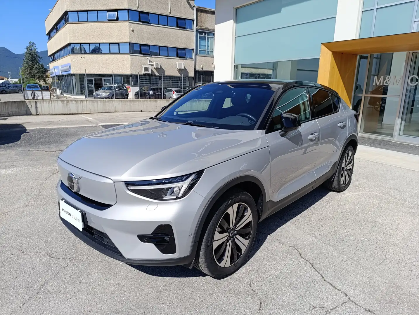 Volvo C40 C40 twin motor 1st Edition awd Gümüş rengi - 1