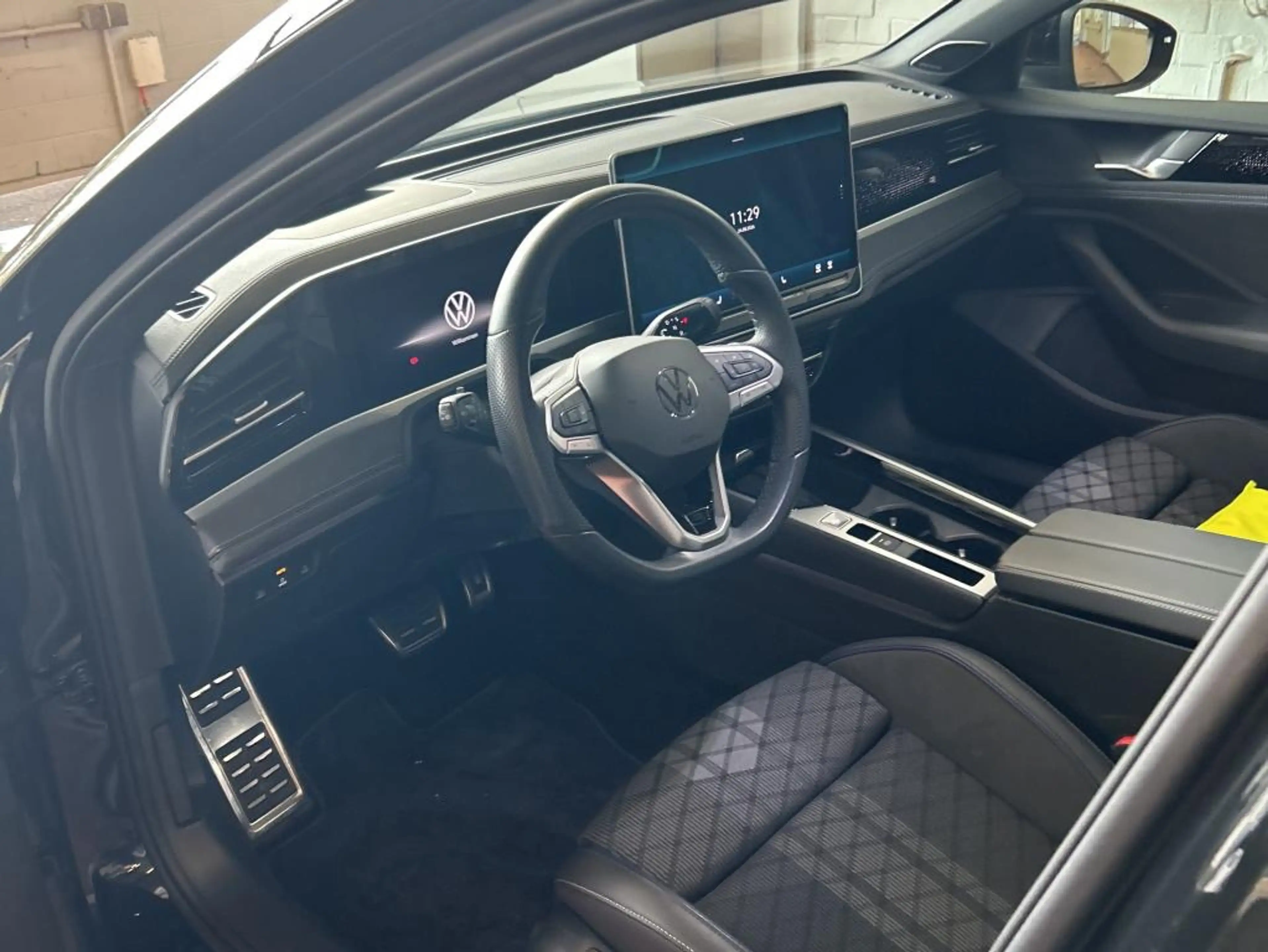 Volkswagen Passat Variant 142 kW 4Motion R-Line *PANORAMA*H&K Hifi*AHK*IQ.Driv — photo 8