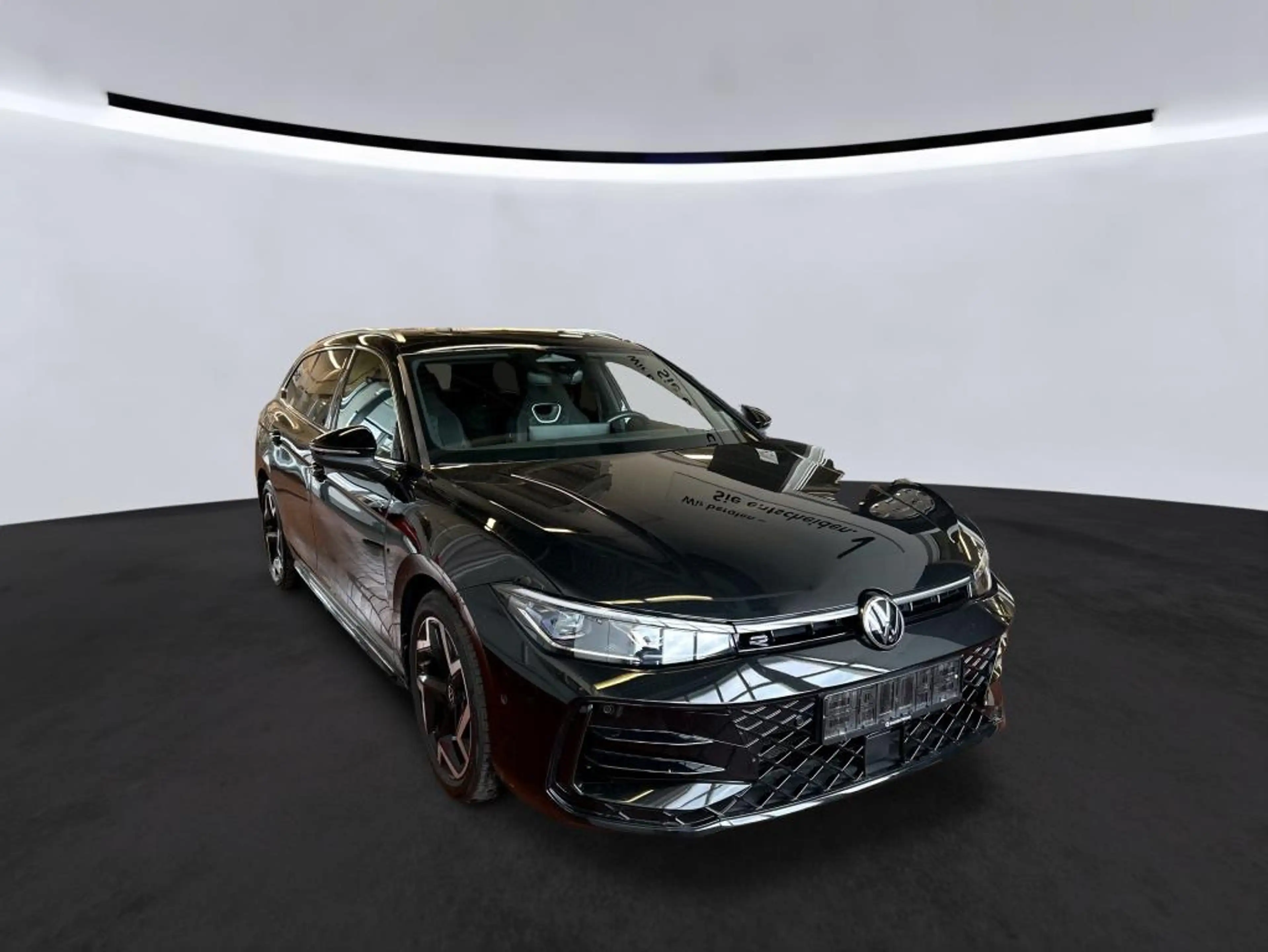 Volkswagen Passat Variant 142 kW 4Motion R-Line *PANORAMA*H&K Hifi*AHK*IQ.Driv — photo 2