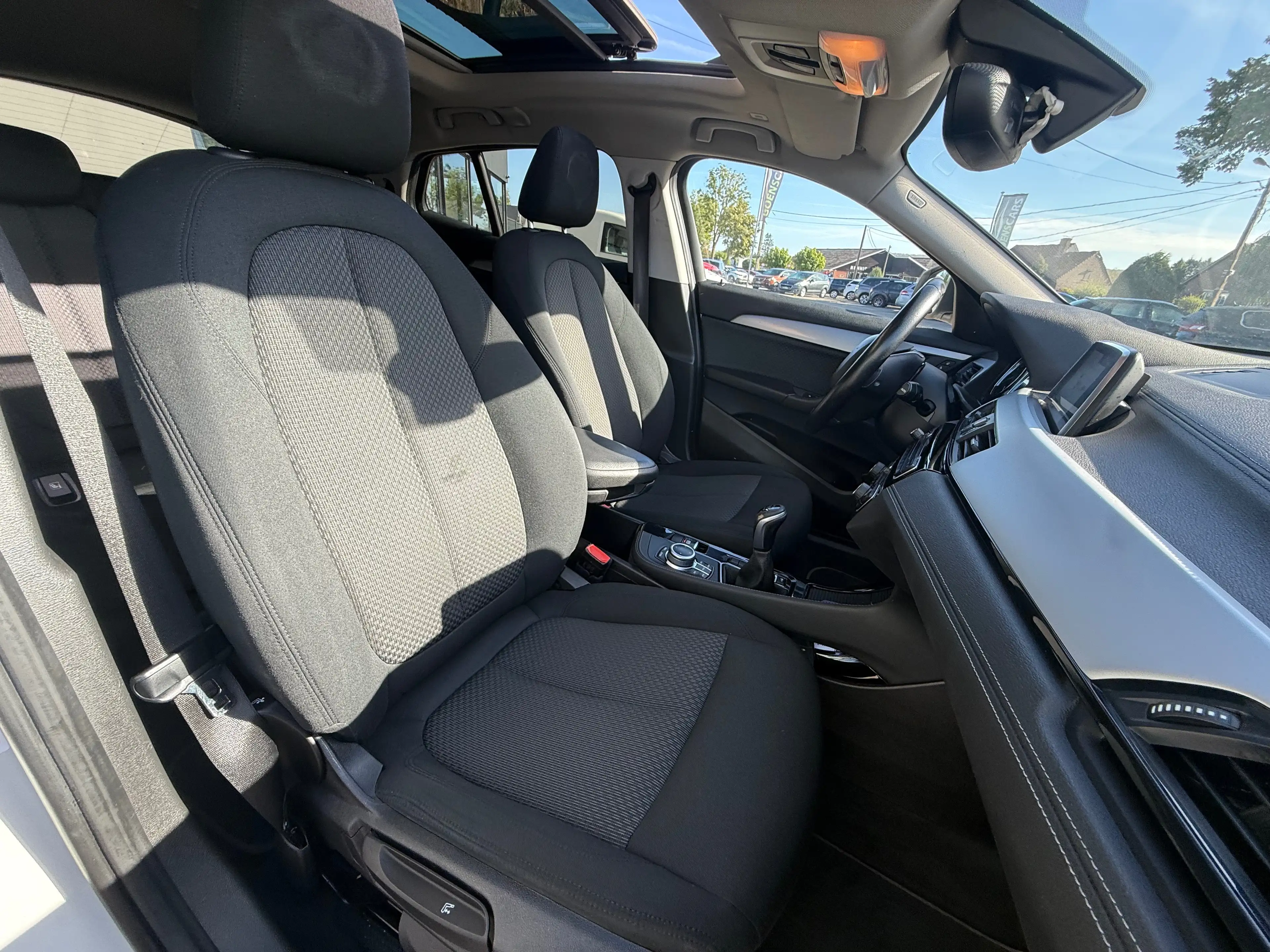 BMW X2 X2 1.5d sDrive16d CRUISE,CLIM,RADARS AV/AR,TOIT OUVRANT,GPS… — photo 7