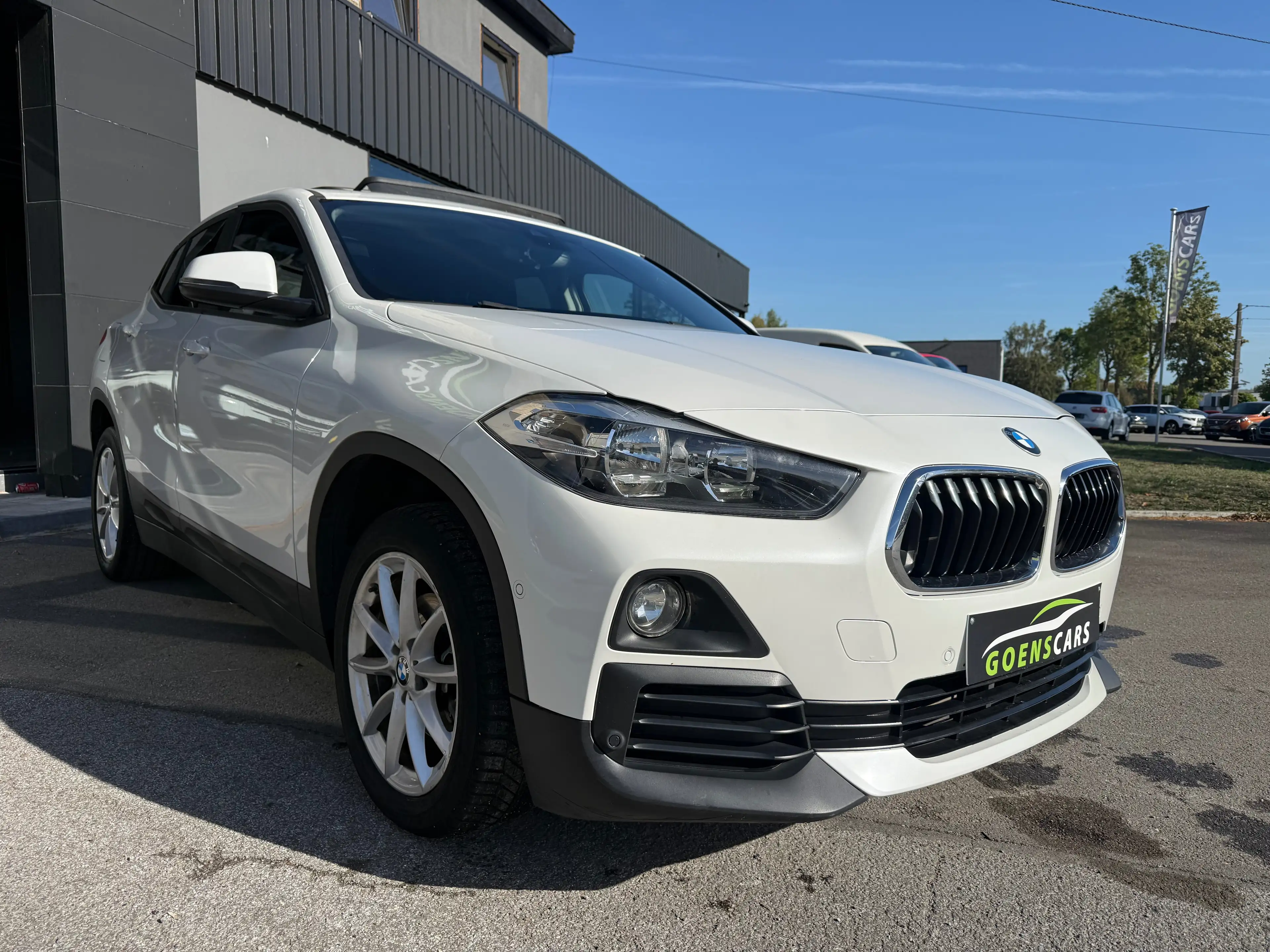 BMW X2 X2 1.5d sDrive16d CRUISE,CLIM,RADARS AV/AR,TOIT OUVRANT,GPS… — photo 2