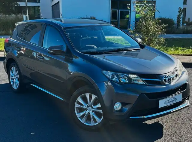 Toyota Unknown Model view 2