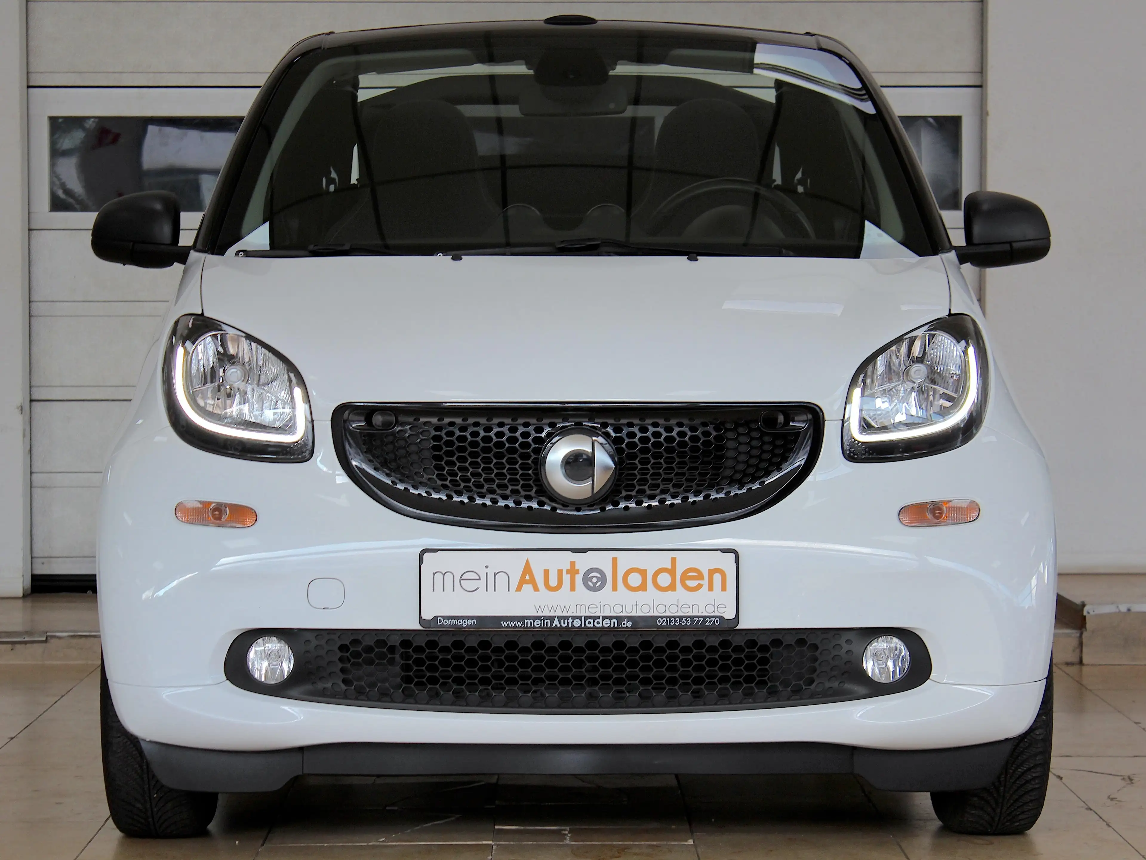 smart forTwo 453 Cabrio Passion Aut. *NAVI*LED*SHZ*KAMERA*APPLE*ANDROID*DAB* — photo 3