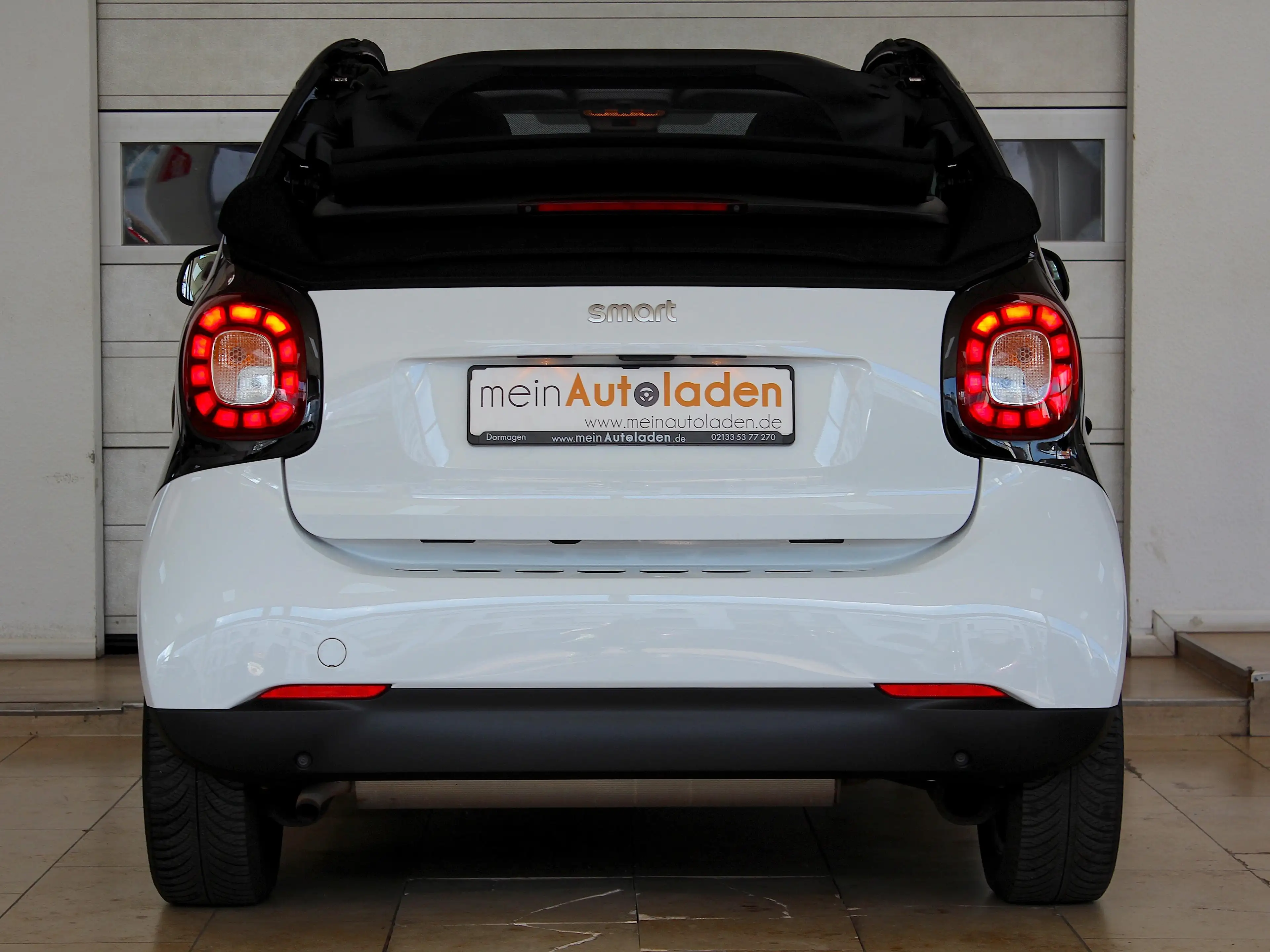 smart forTwo 453 Cabrio Passion Aut. *NAVI*LED*SHZ*KAMERA*APPLE*ANDROID*DAB* — photo 4