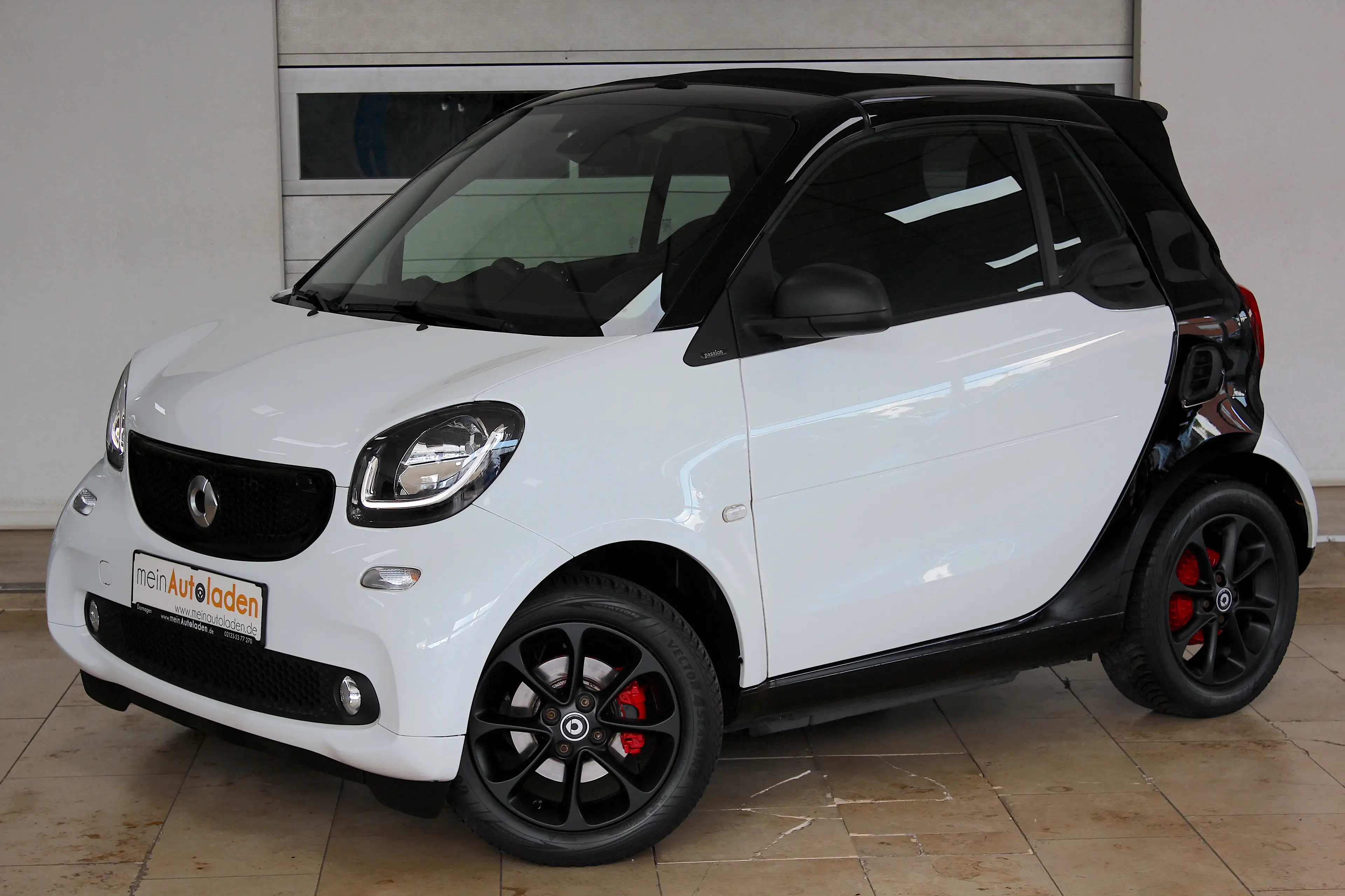 smart forTwo 453 Cabrio Passion Aut. *NAVI*LED*SHZ*KAMERA*APPLE*ANDROID*DAB* — photo 6