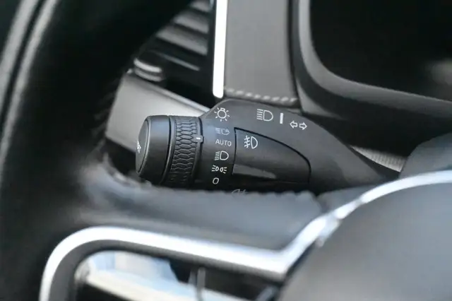 Volvo XC90 view 20