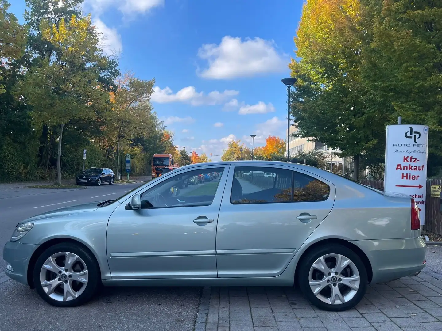 Skoda Octavia Lim. Elegance Grün - 2