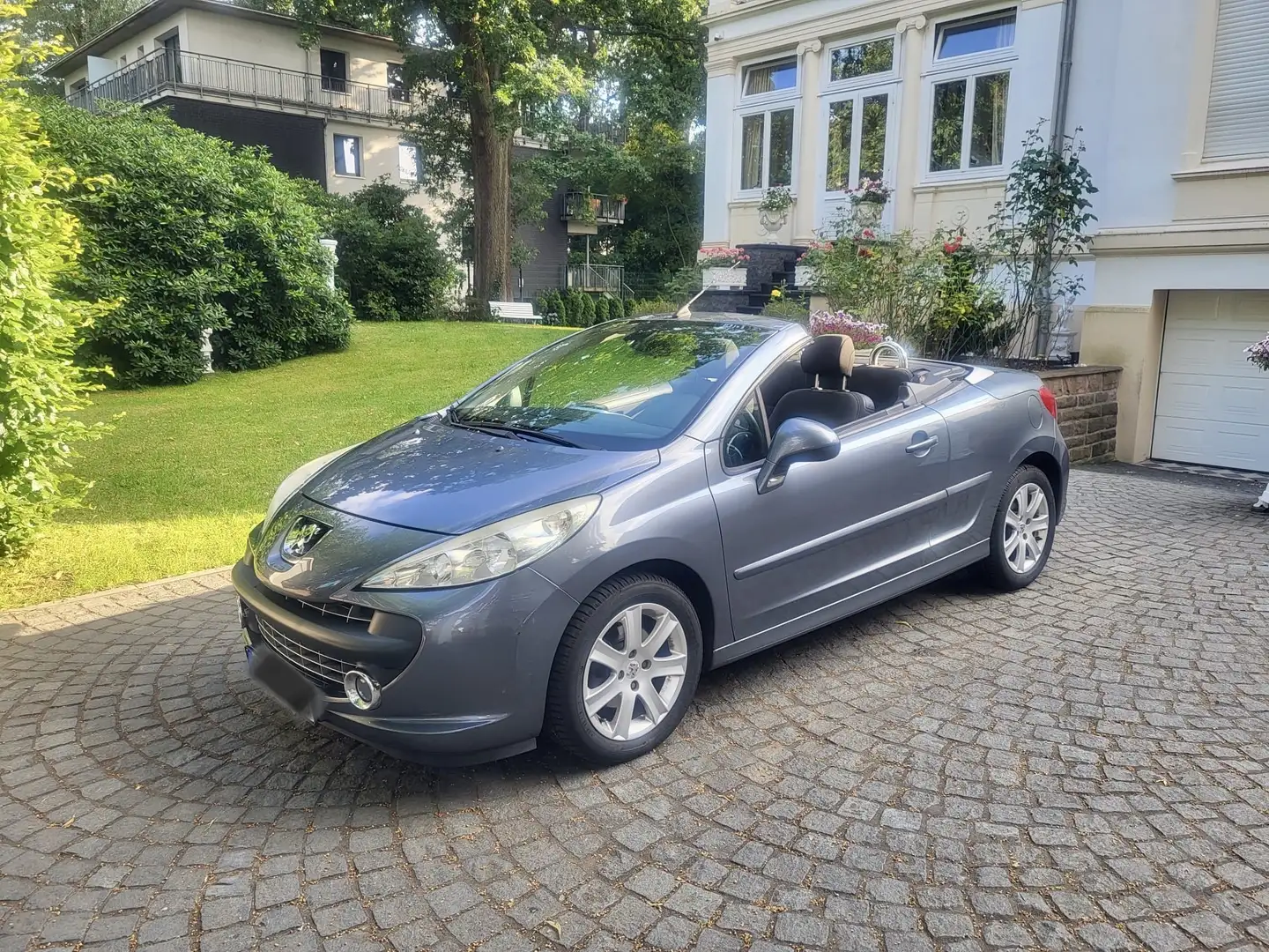 Peugeot 207 Filou Silber - 1