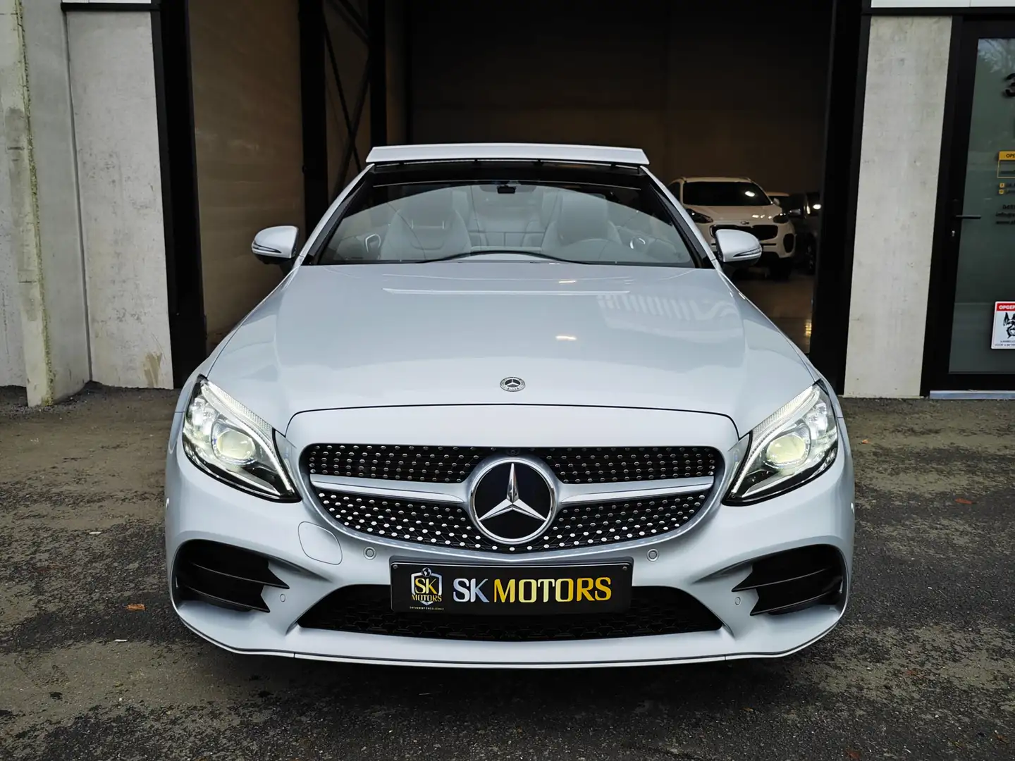 Mercedes-Benz C 220 AMG Facelift 194PK 360 Multibeam Burmester Full Zilver - 2