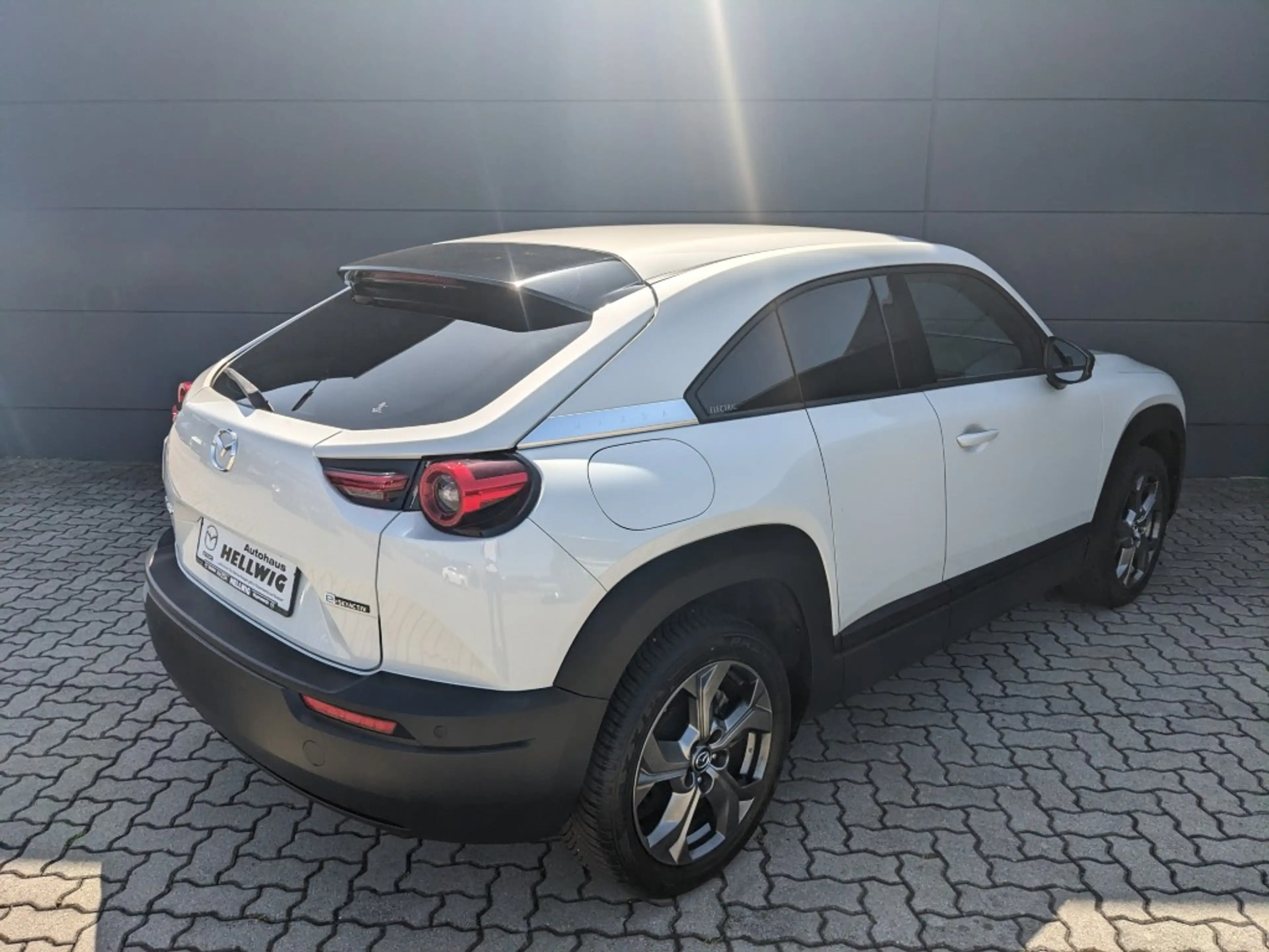 Mazda MX-30 e-SKYACTIV Advantage Navi Matrix-LED 1.Hand — photo 6