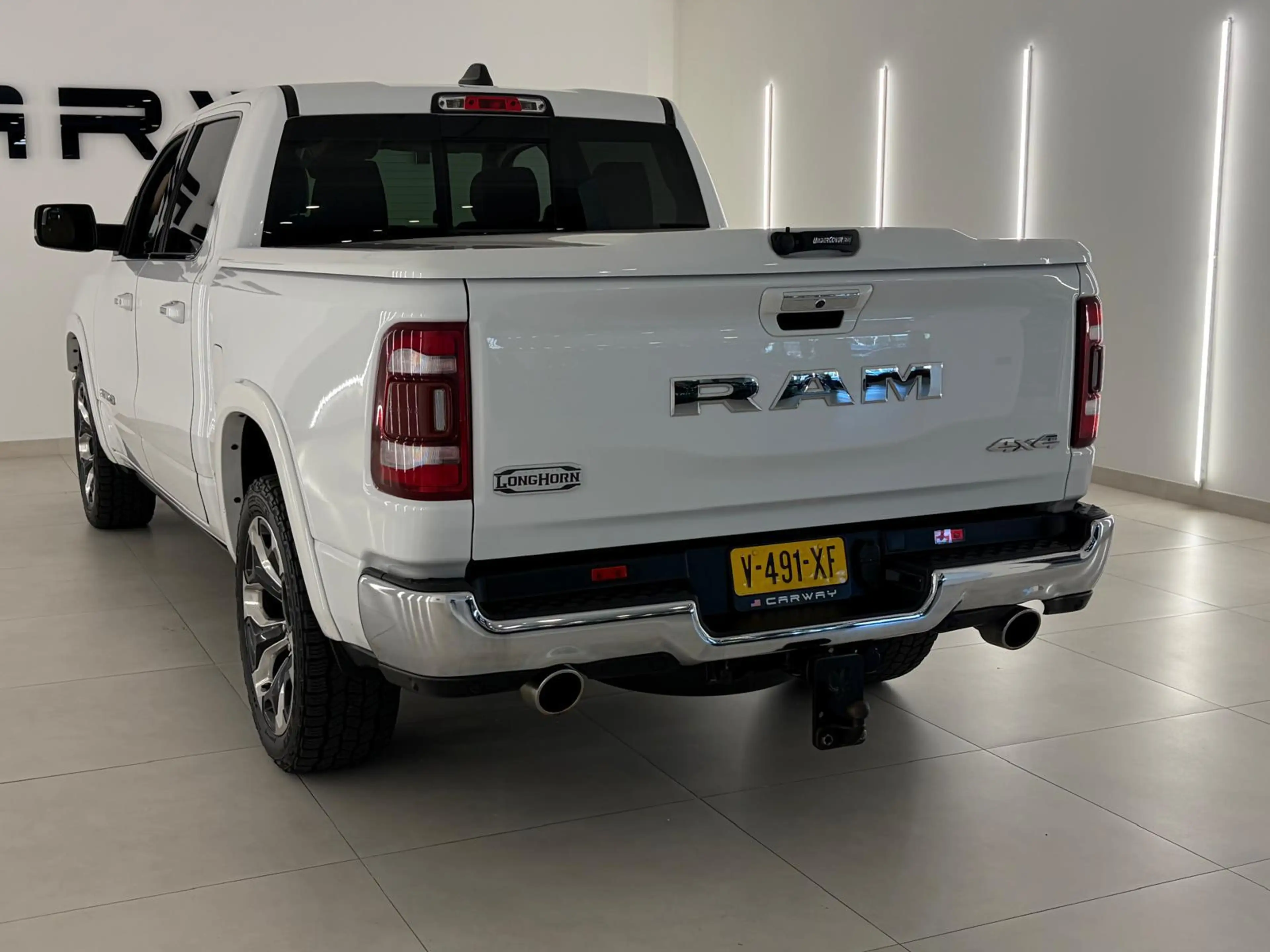 Dodge RAM 1500 5.7 V8 4x4 Limited Longhorn Massage — photo 8