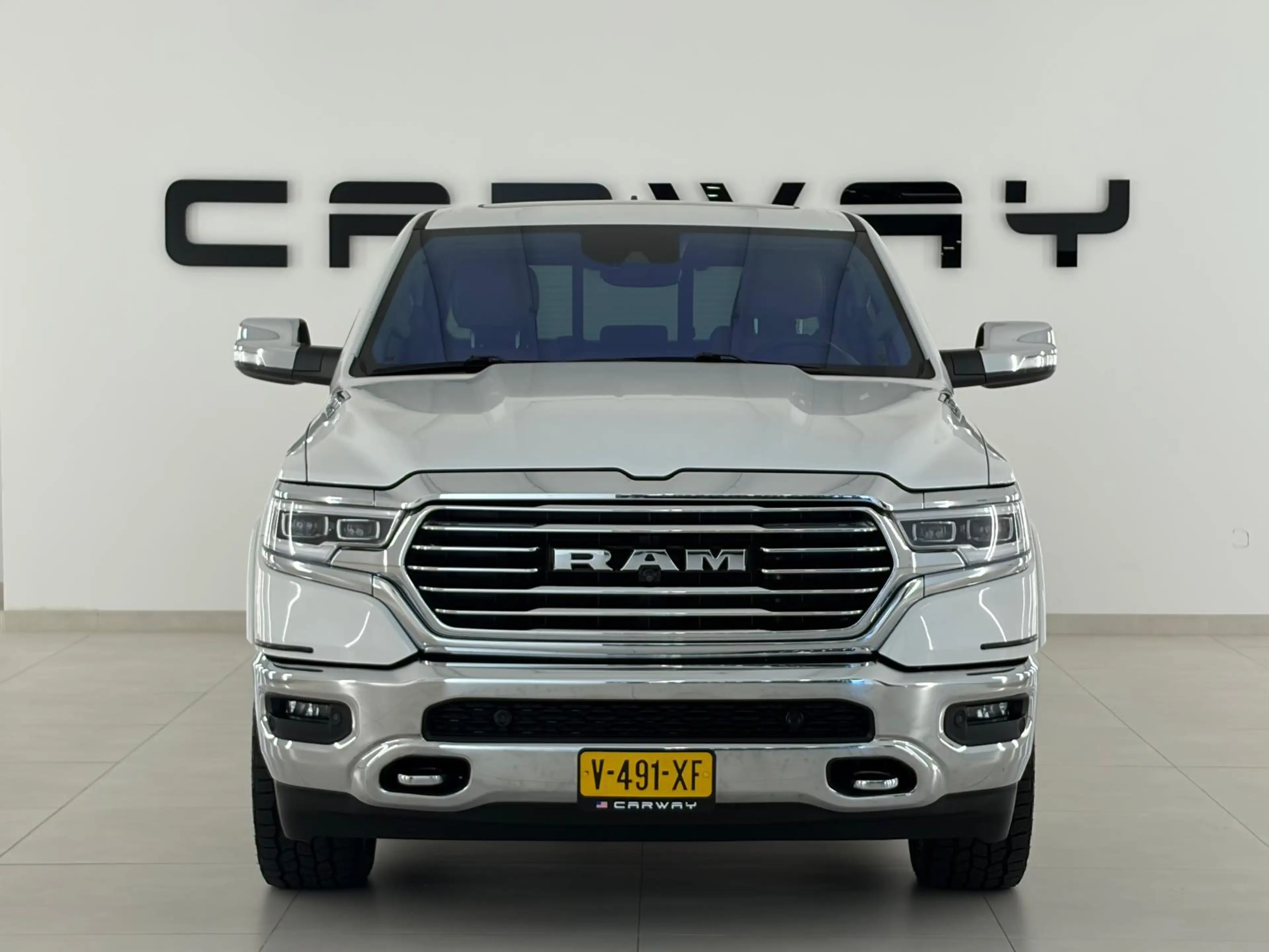 Dodge RAM 1500 5.7 V8 4x4 Limited Longhorn Massage — photo 2