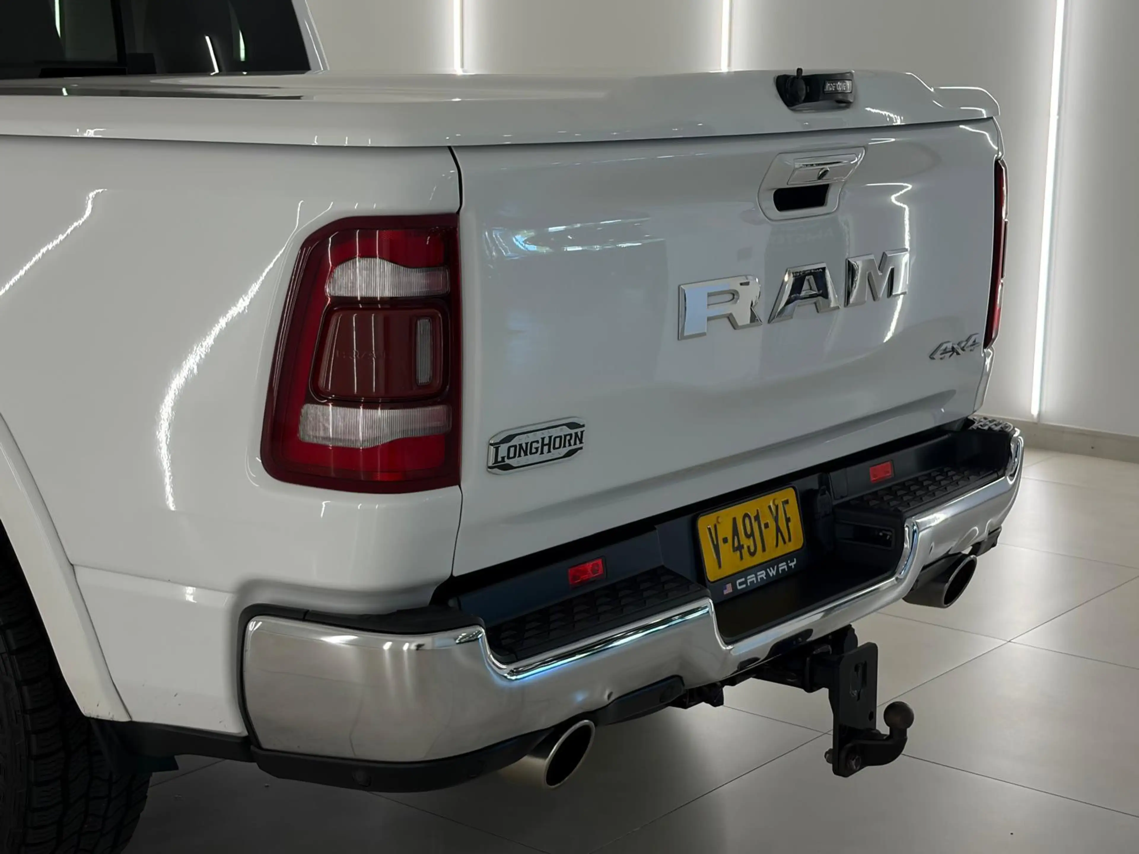 Dodge RAM 1500 5.7 V8 4x4 Limited Longhorn Massage — photo 7