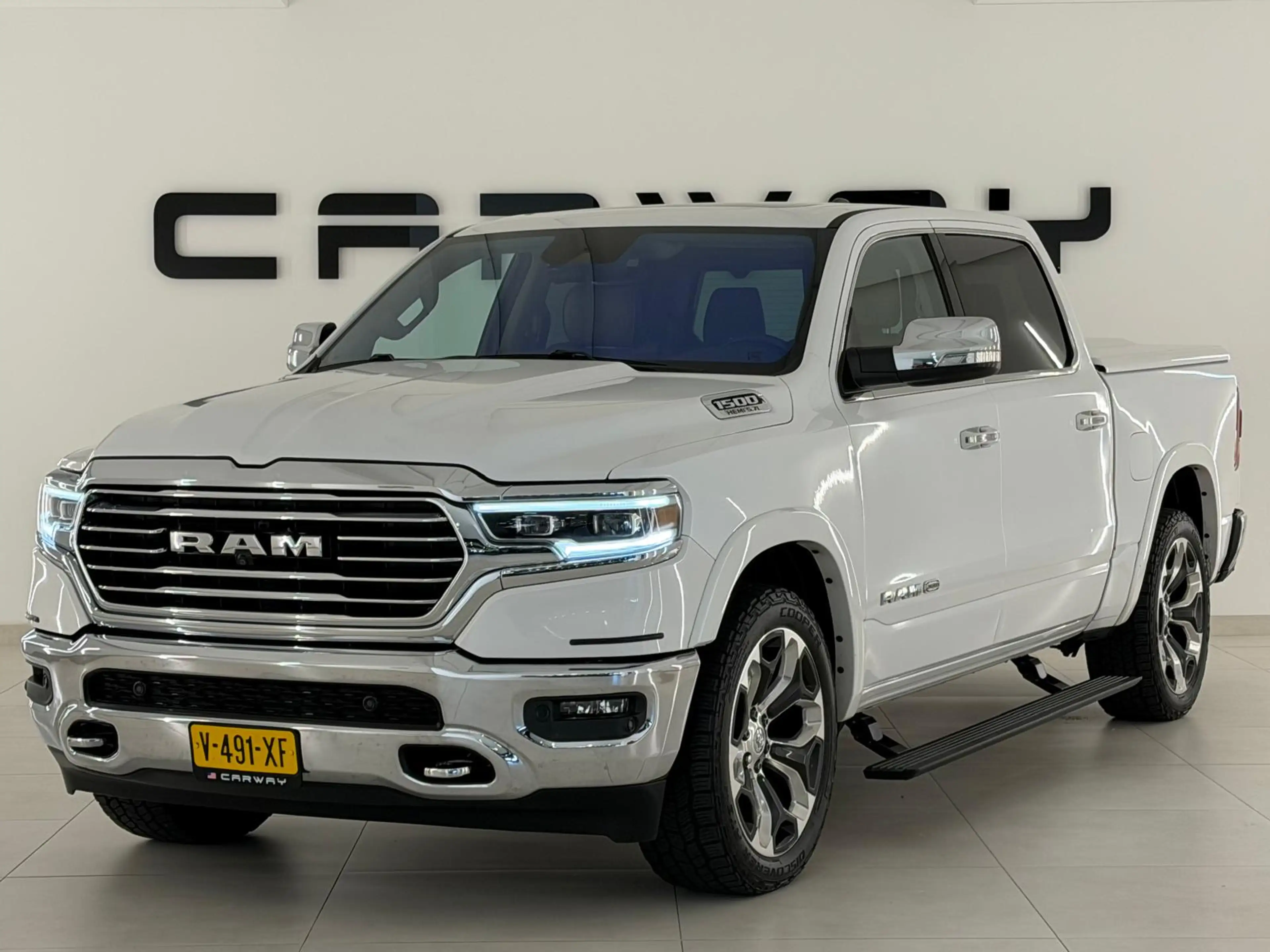 Dodge RAM 1500 5.7 V8 4x4 Limited Longhorn Massage — photo 10