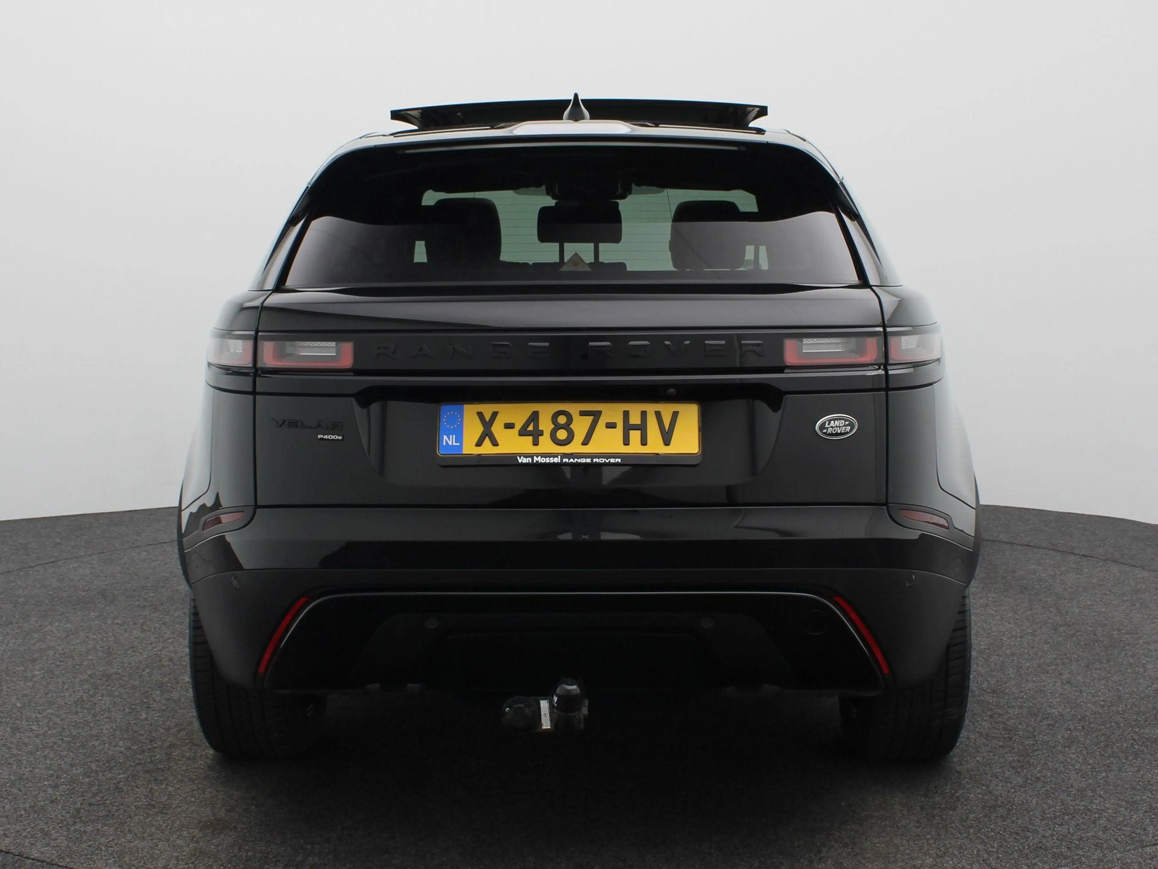 Land Rover Range Rover Velar 2.0 P400e S — photo 5