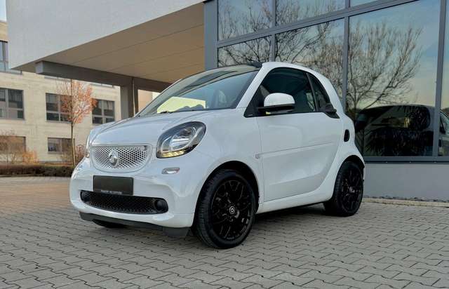Imagine smart forTwo *AUTOMATIK*WENIG KM*1. HD*KLIMA*SPORTPAKET