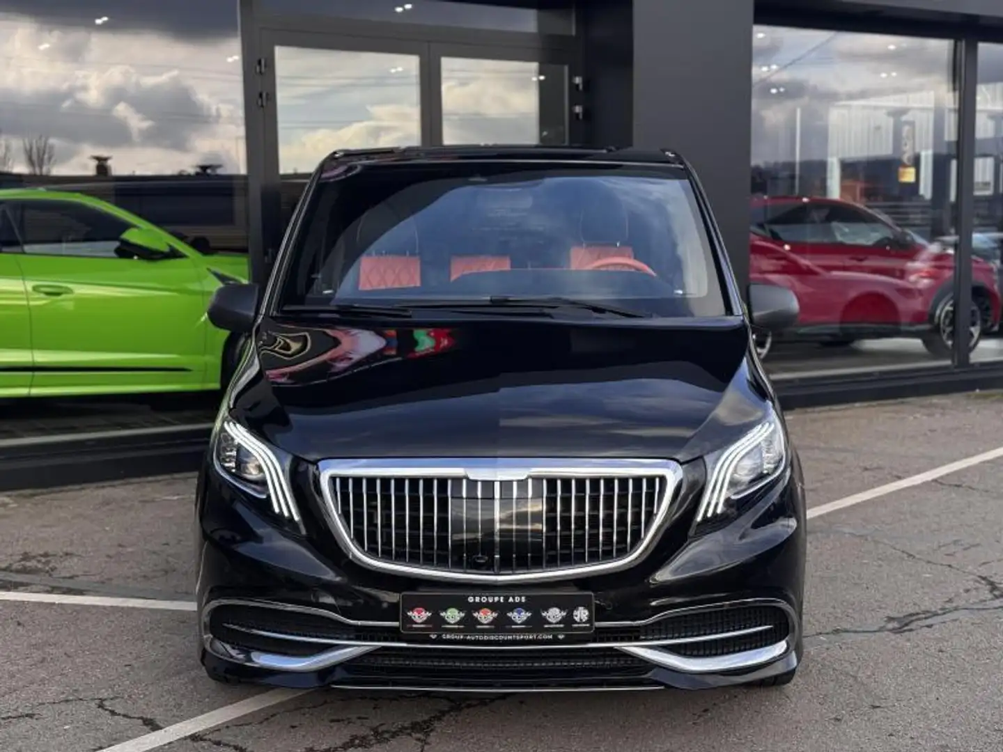 Mercedes-Benz Vito VIP Negru - 2