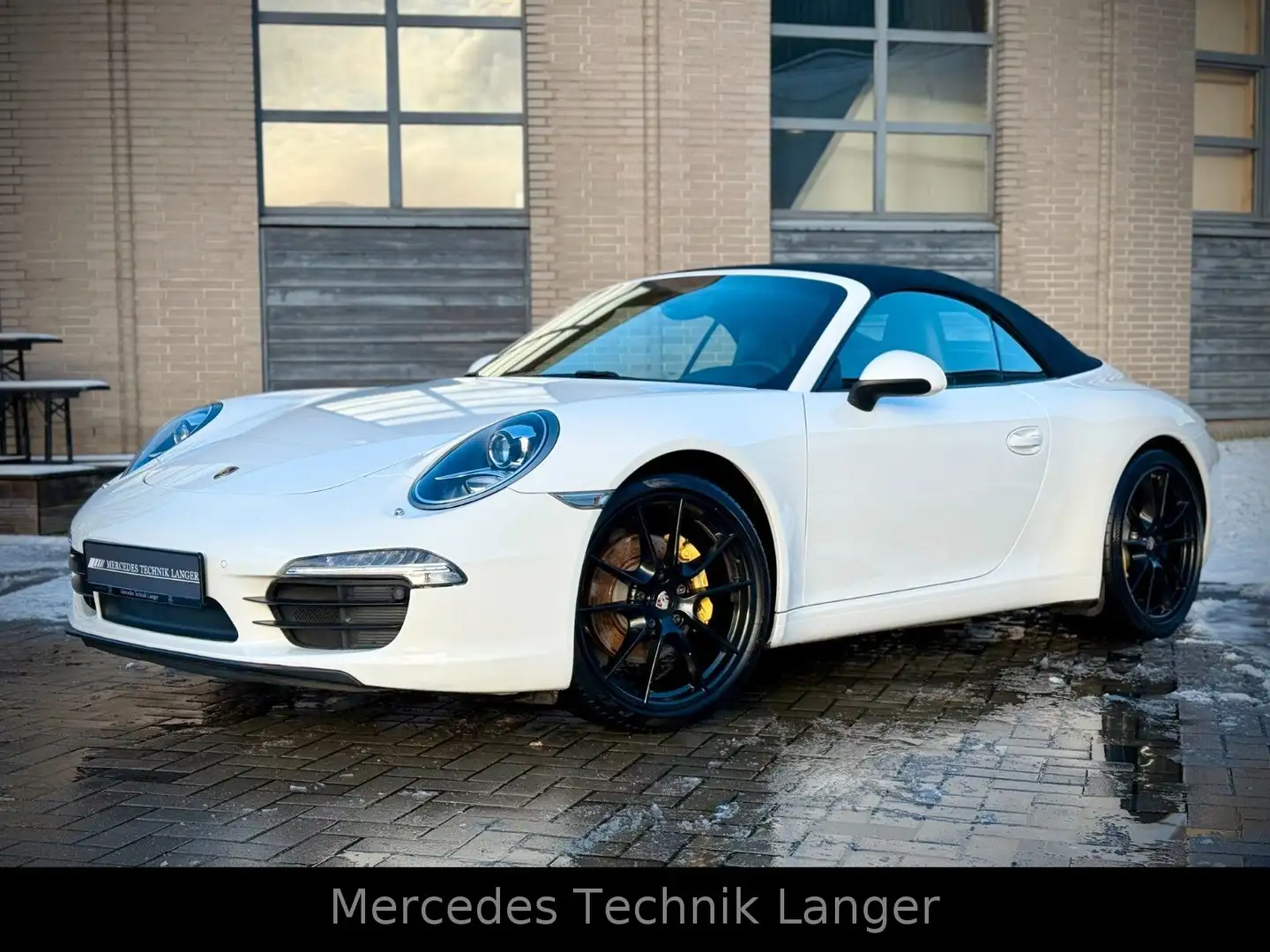 Porsche 911 Carrera Cabriolet/CHRONO Blanco - 2