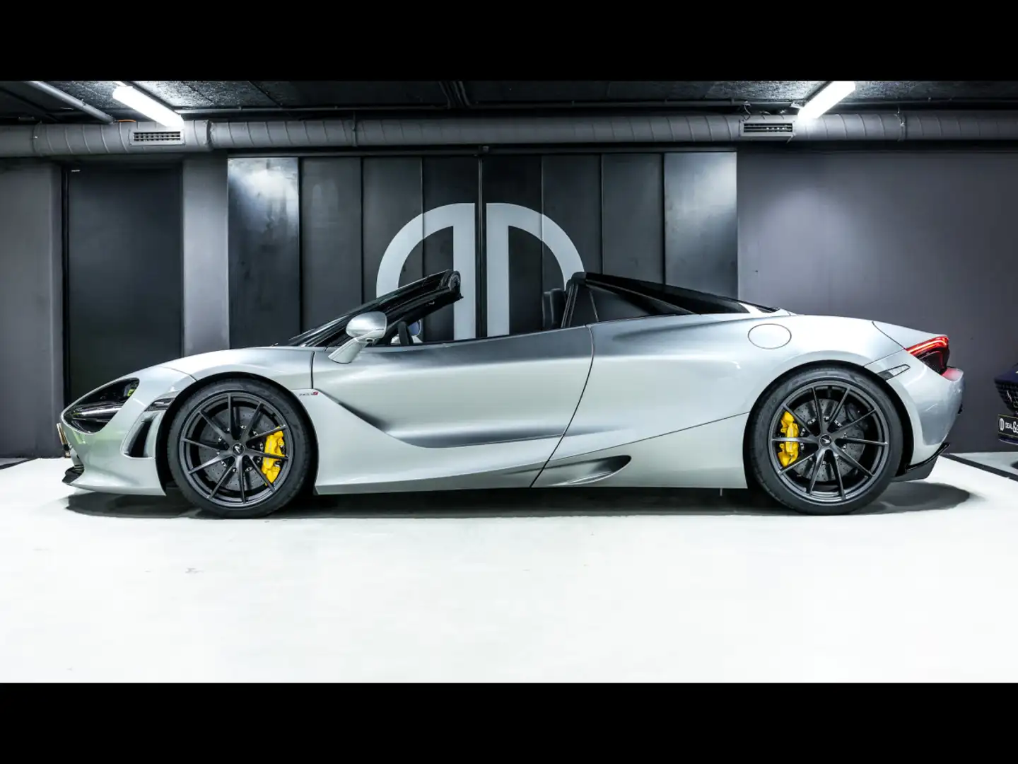 McLaren 720S SPIDER°STEALTH°FULL XPEL°ELITE PAINT°B&W°360°LIFT Gri - 2